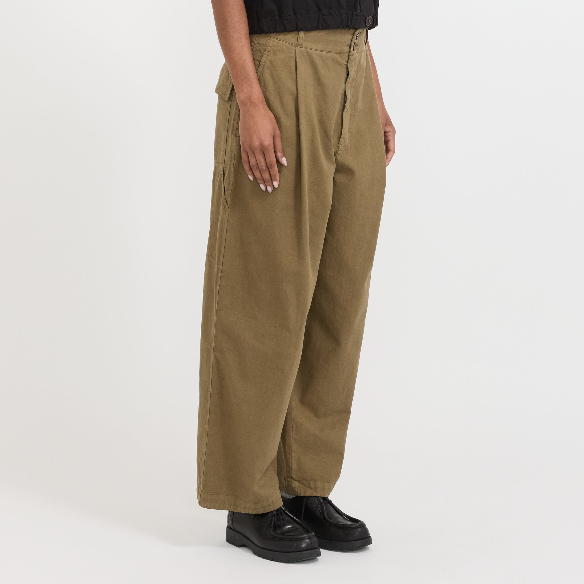 Girls of Dust | British Worker Pant Canteen Green | Maplestore