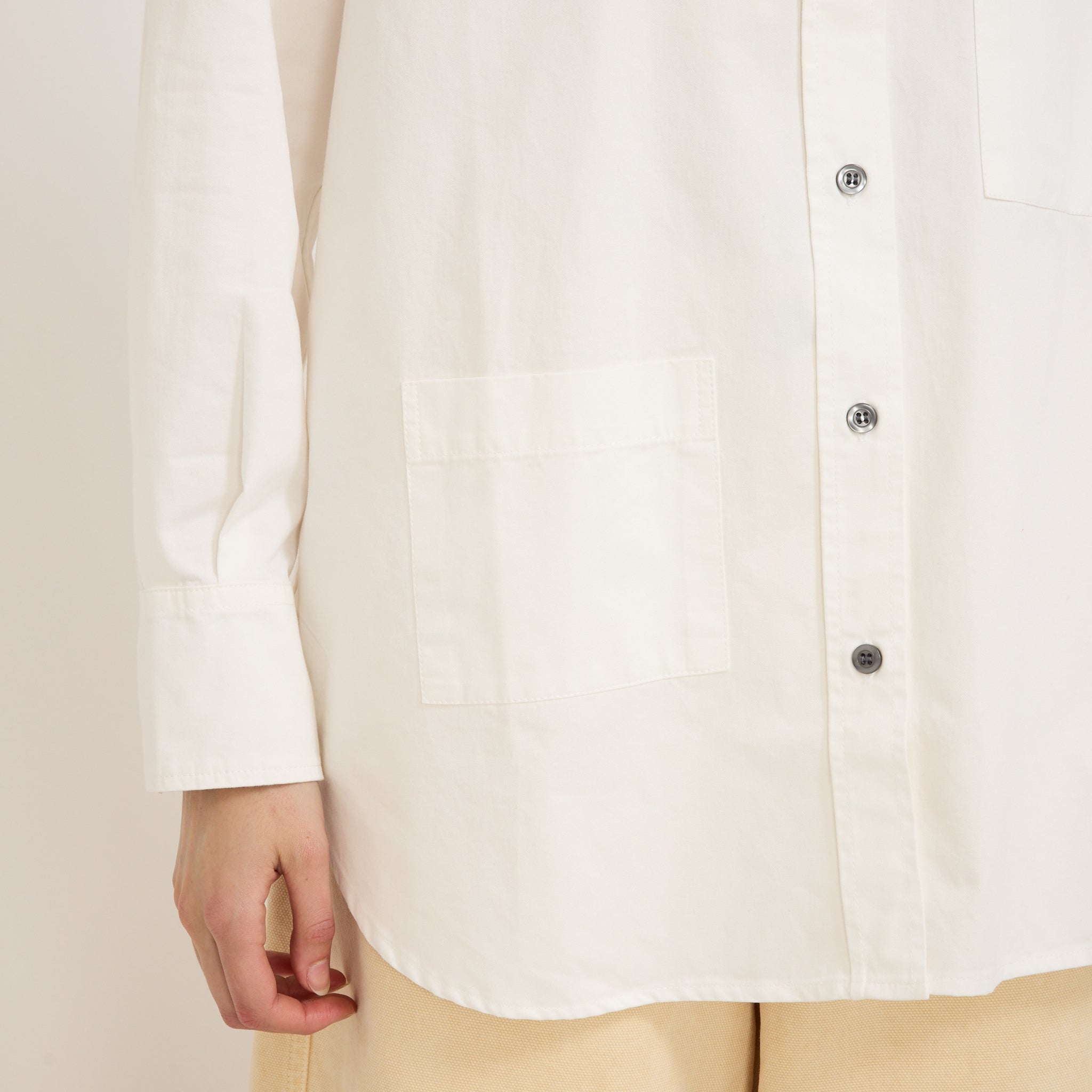 Icon Shirt Milk
