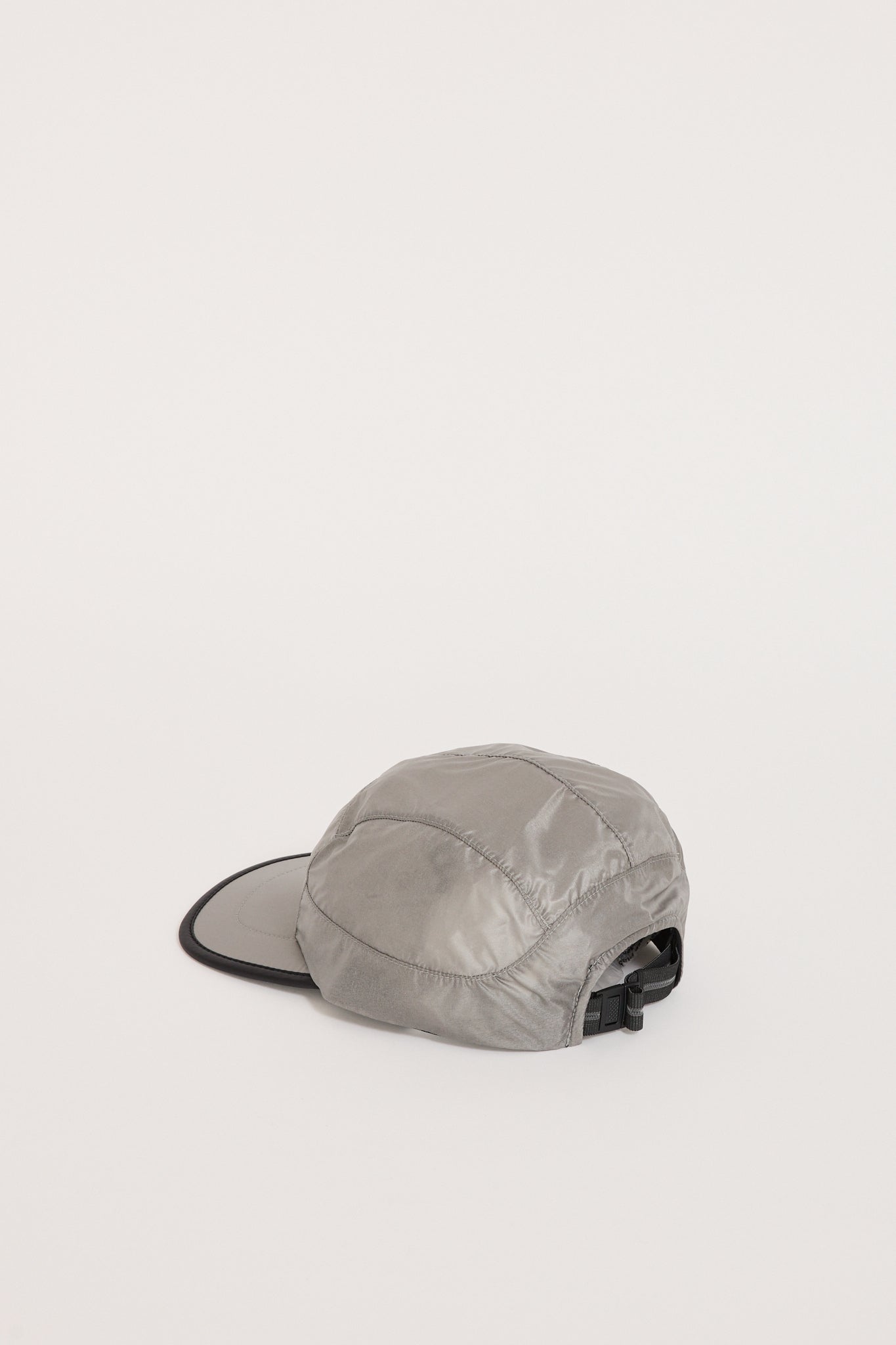 Goldwin | DIAMONDFUSE Light Cap Space Grey | Maplestore