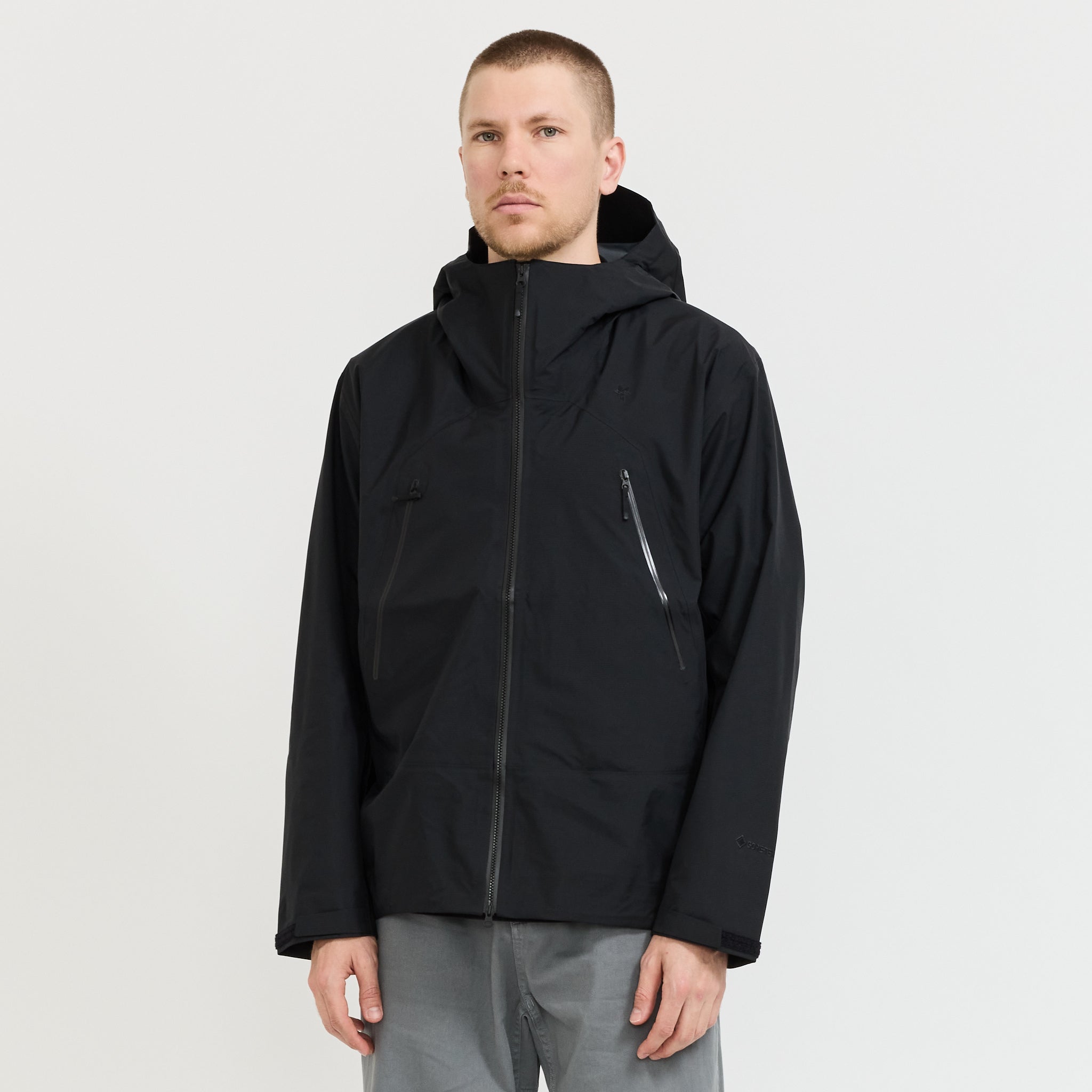 Goldwin GORE-TEX 3L Jacket Black | Maplestore