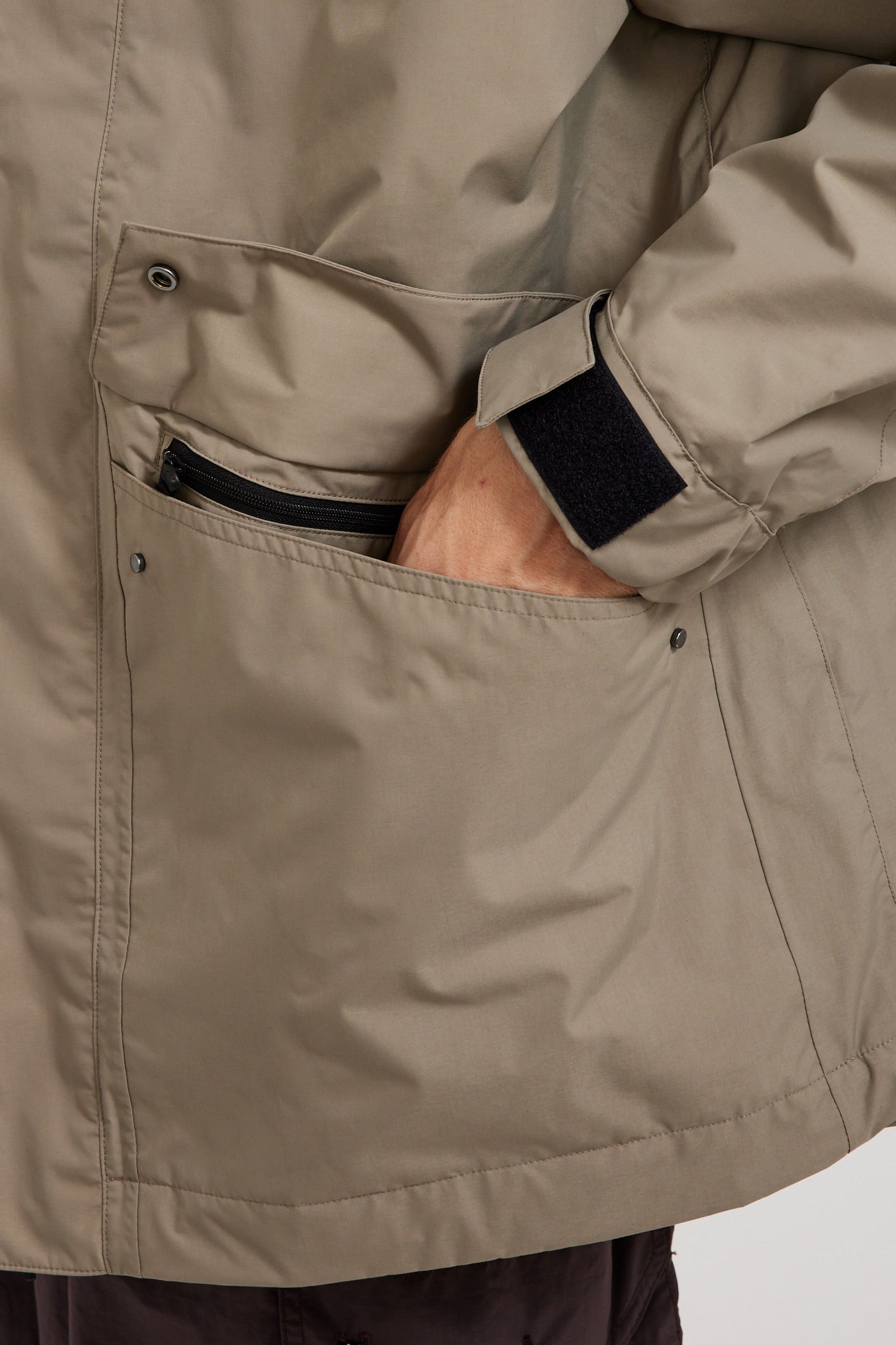 Goldwin | PERTEX SHIELD Act Rover Jacket Grayish Sand | Maplestore
