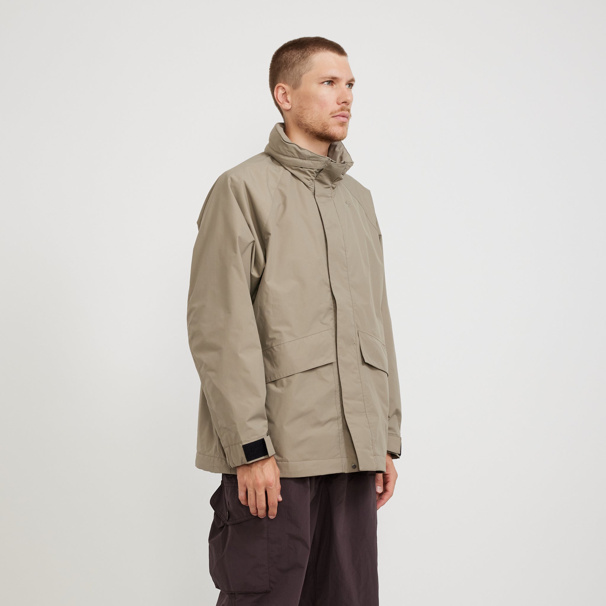 Goldwin | PERTEX SHIELD Act Rover Jacket Grayish Sand | Maplestore