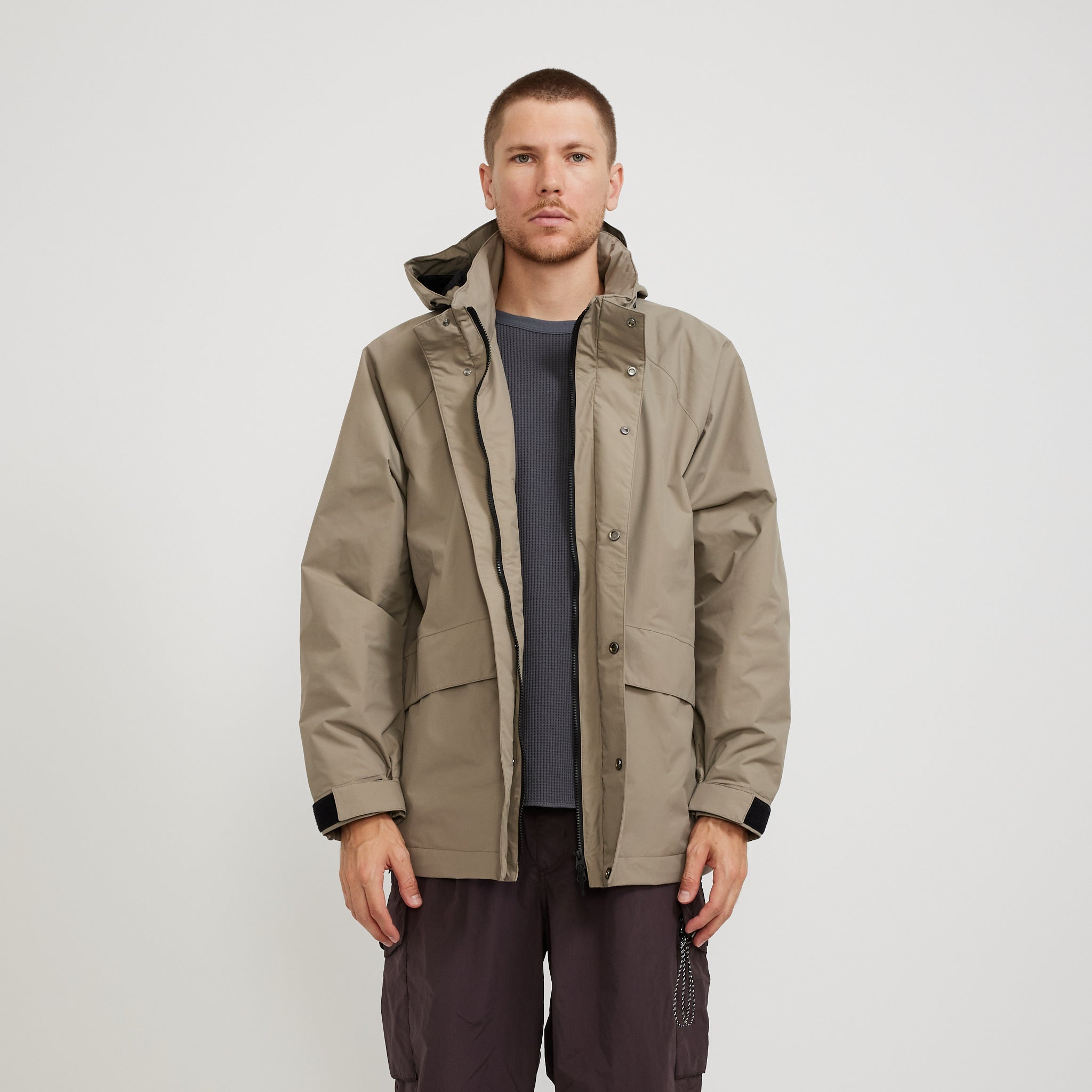 Goldwin PERTEX SHIELD Act Rover Jacket Grayish Sand | Maplestore