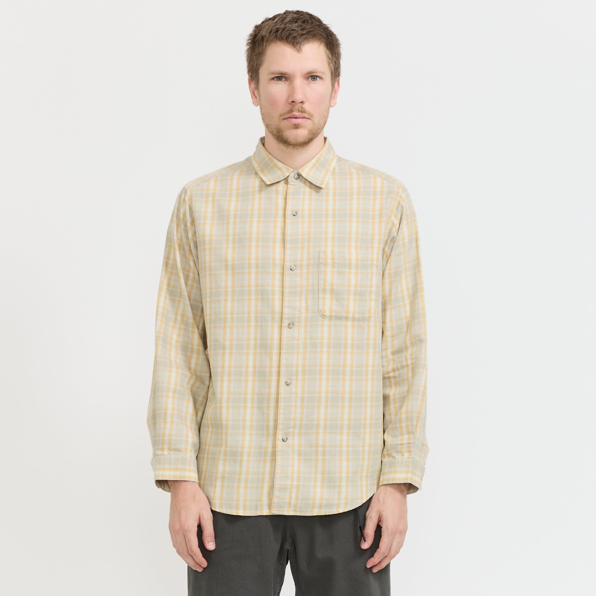 Gramicci | Checkered Ombre Shirt Mustard | Maplestore