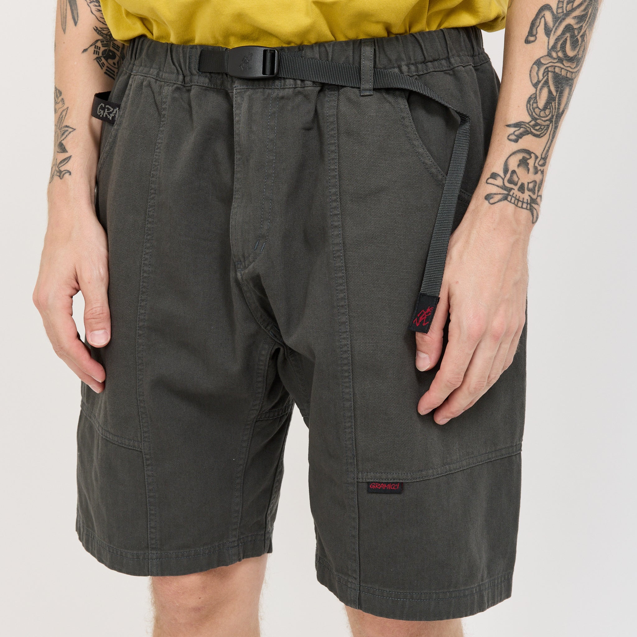 Gadget Short Smokey Grey