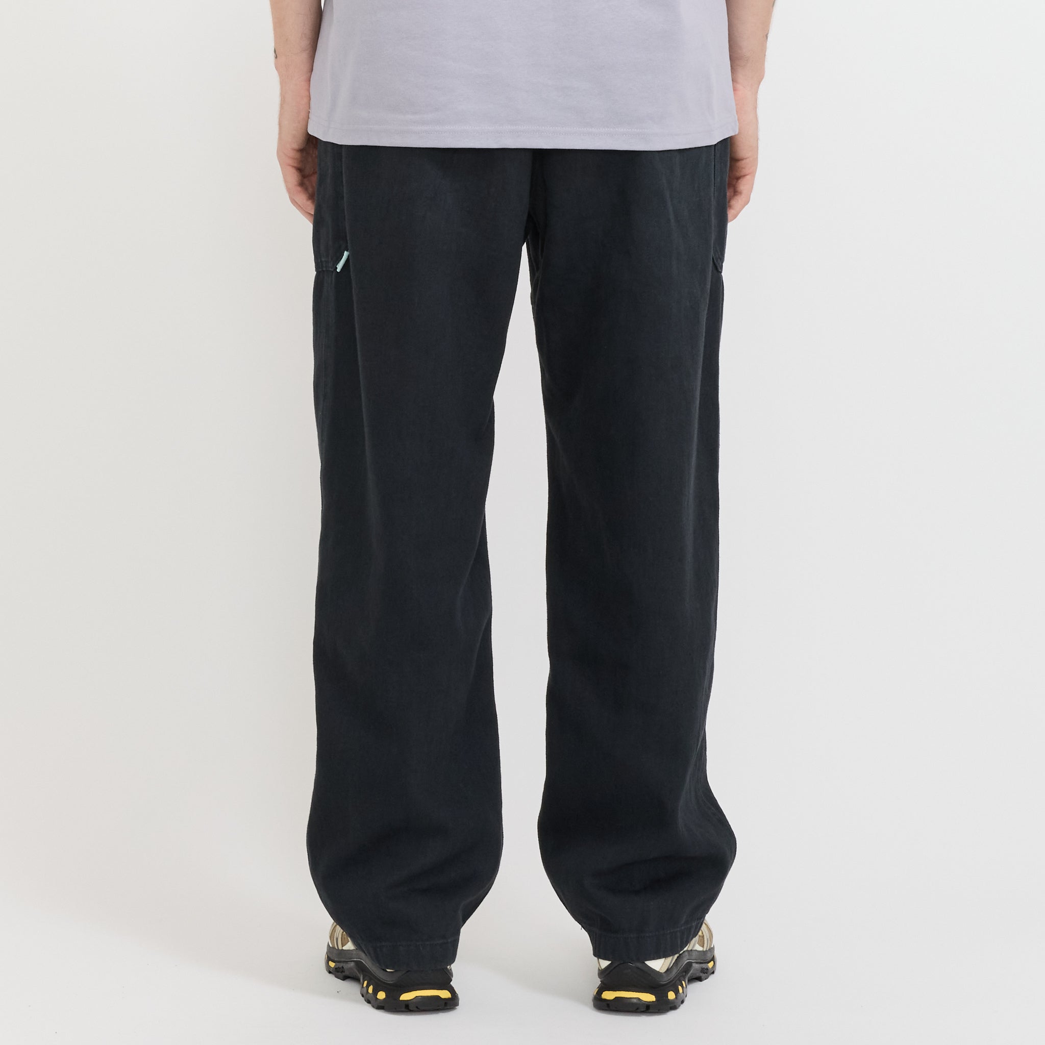 Gramicci | Hemp Relaxed Pant Carbon | Maplestore
