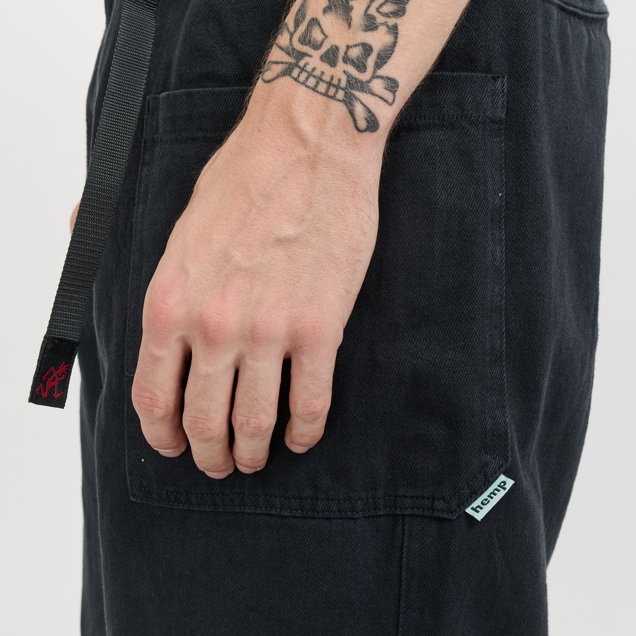 Gramicci | Hemp Relaxed Pant Carbon | Maplestore