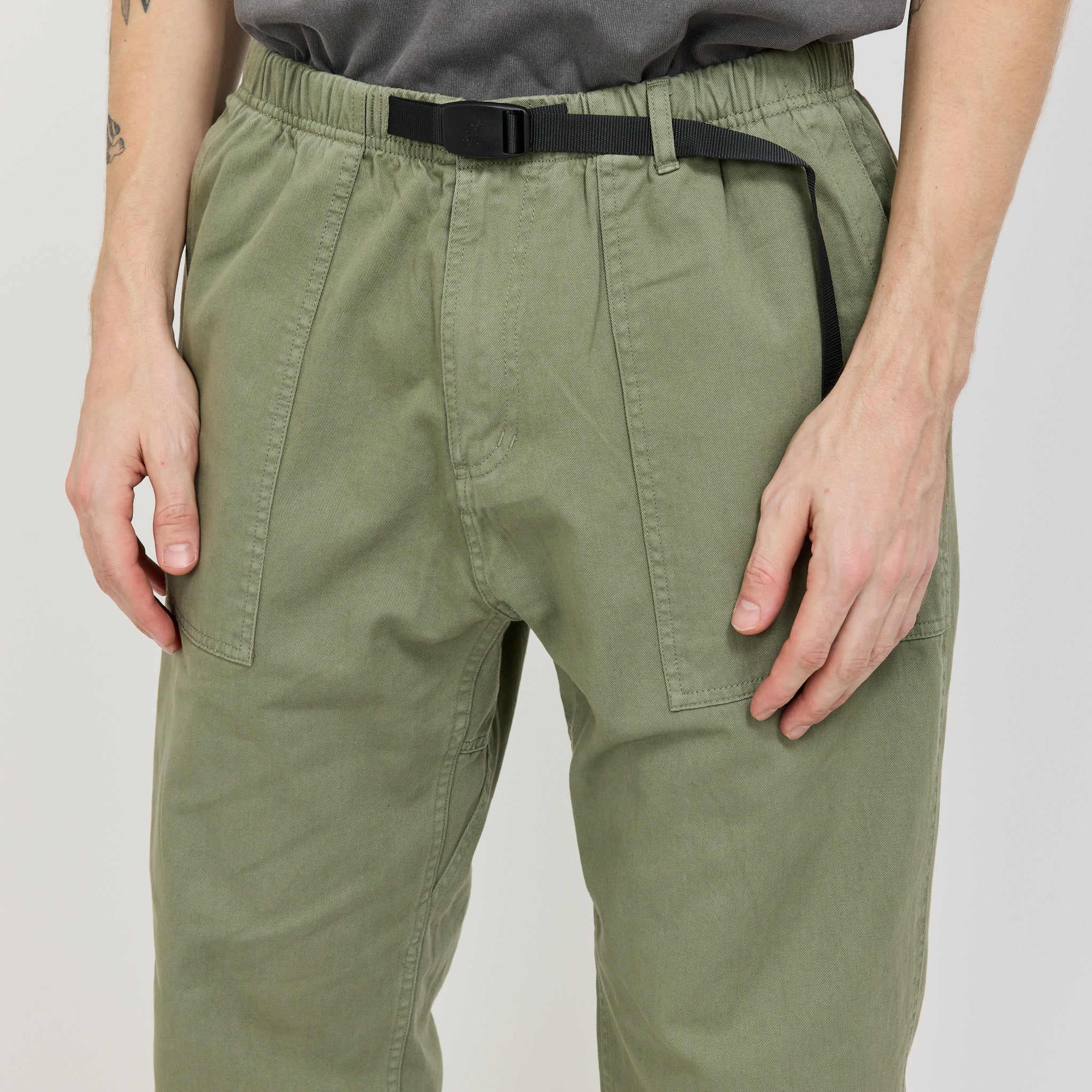 Gramicci | Loose Tapered Ridge Pant Sage | Maplestore