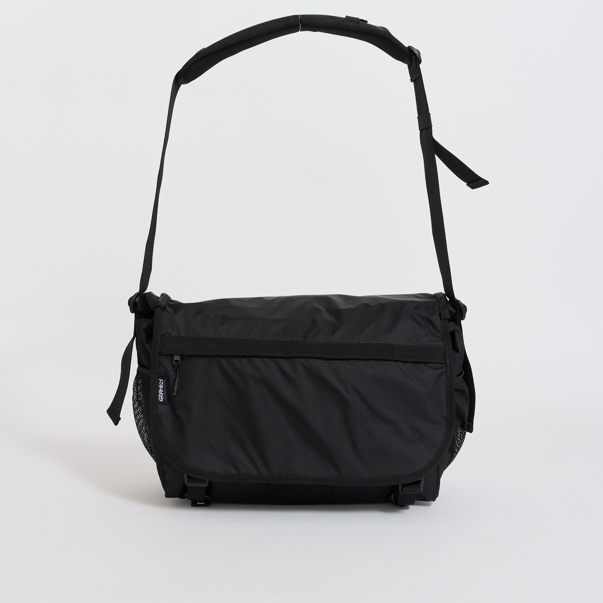 Gramicci | Gramicci Messenger Bag Black | Maplestore