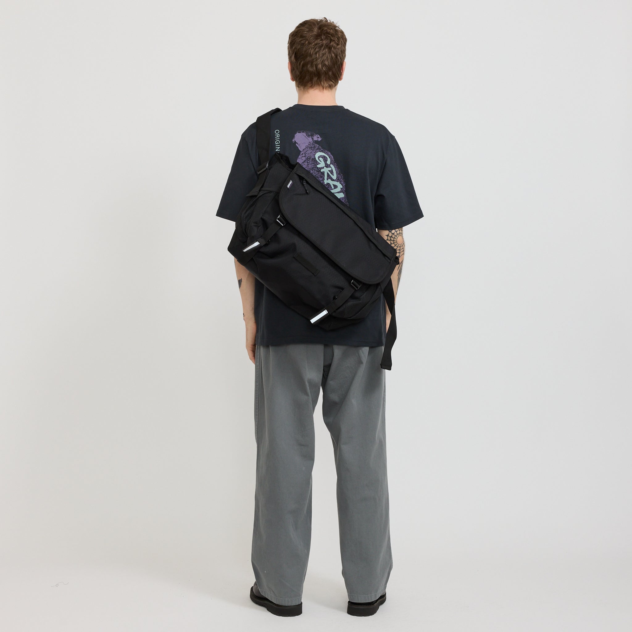 Gramicci Messenger Bag Black