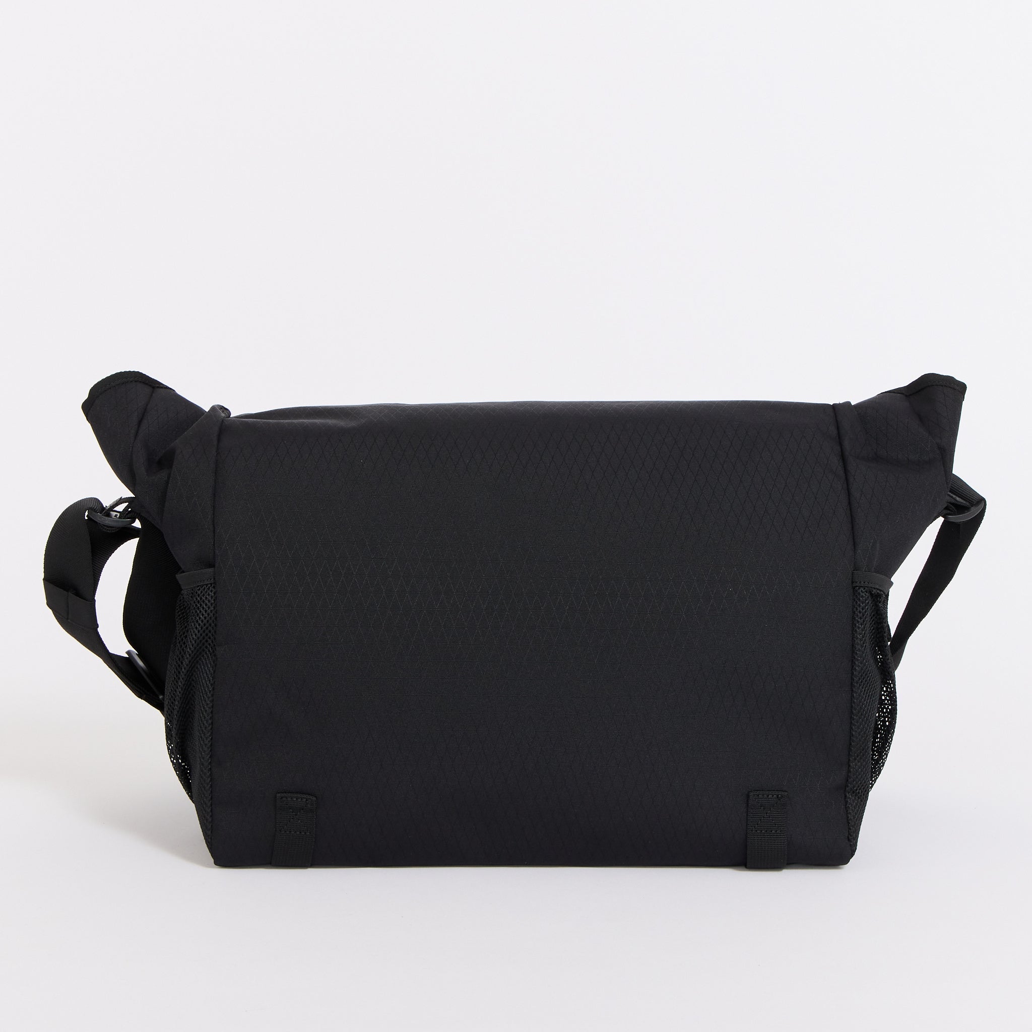 Gramicci | Gramicci Messenger Bag Black | Maplestore