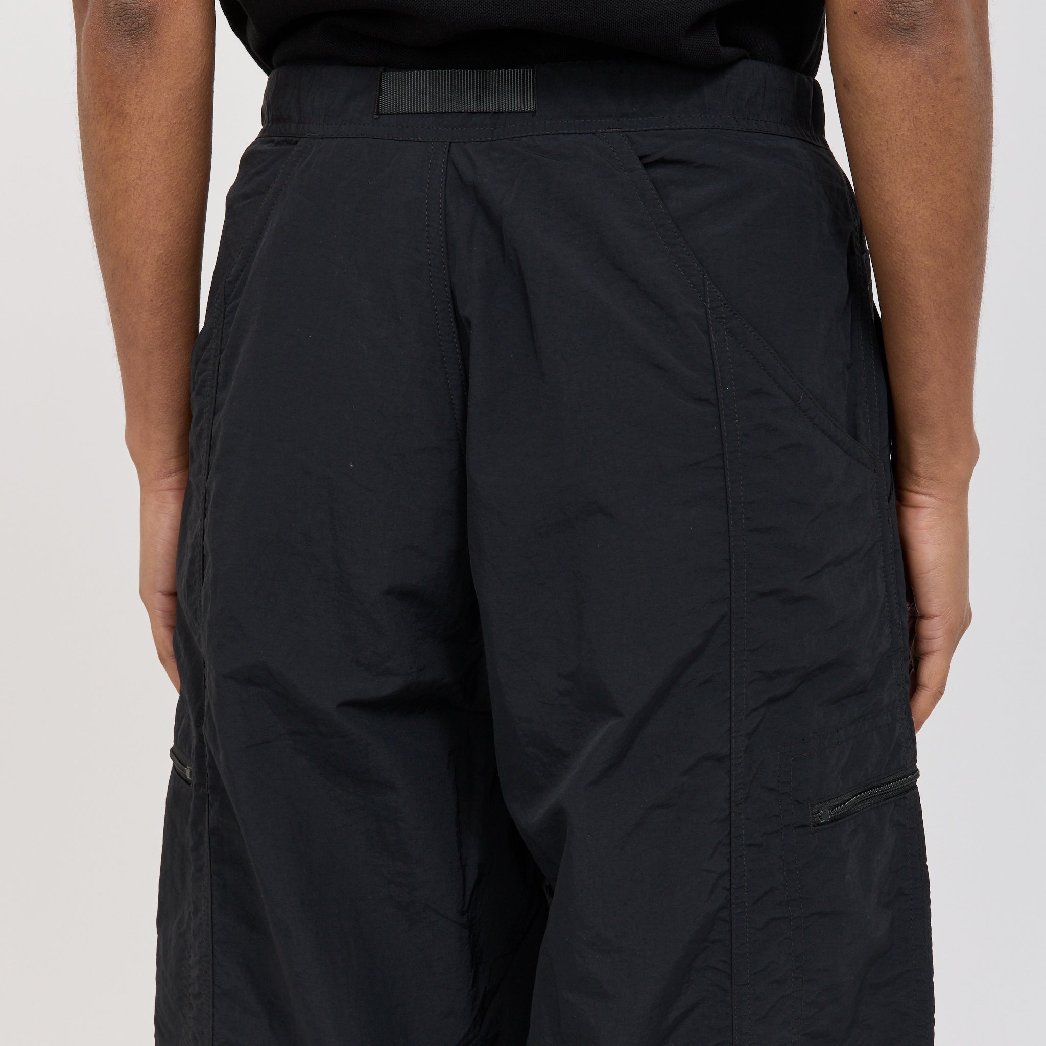 Gramicci | Nylon Balloon Pant Black | Maplestore