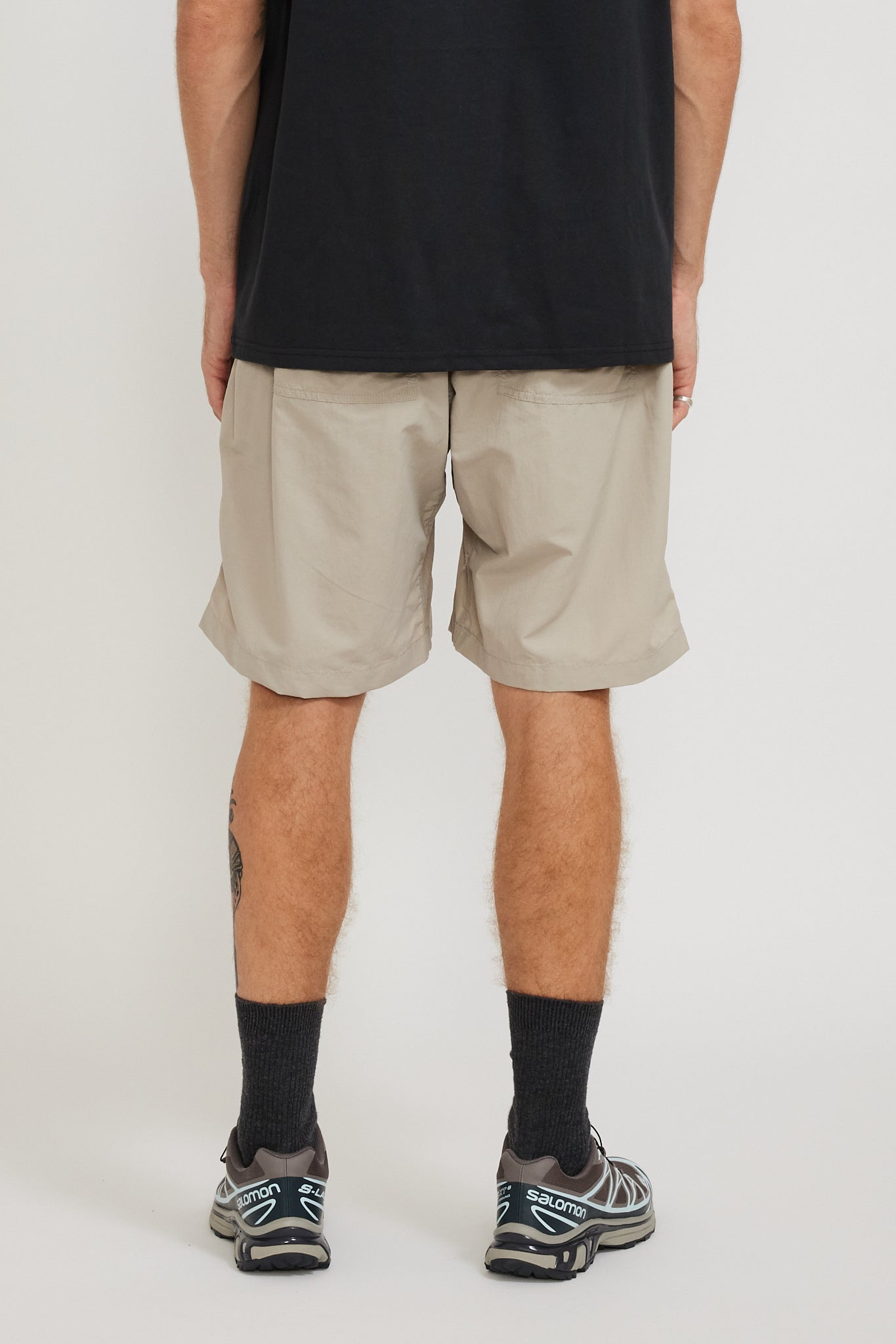 Gramicci | Nylon Loose Short Sand | Maplestore