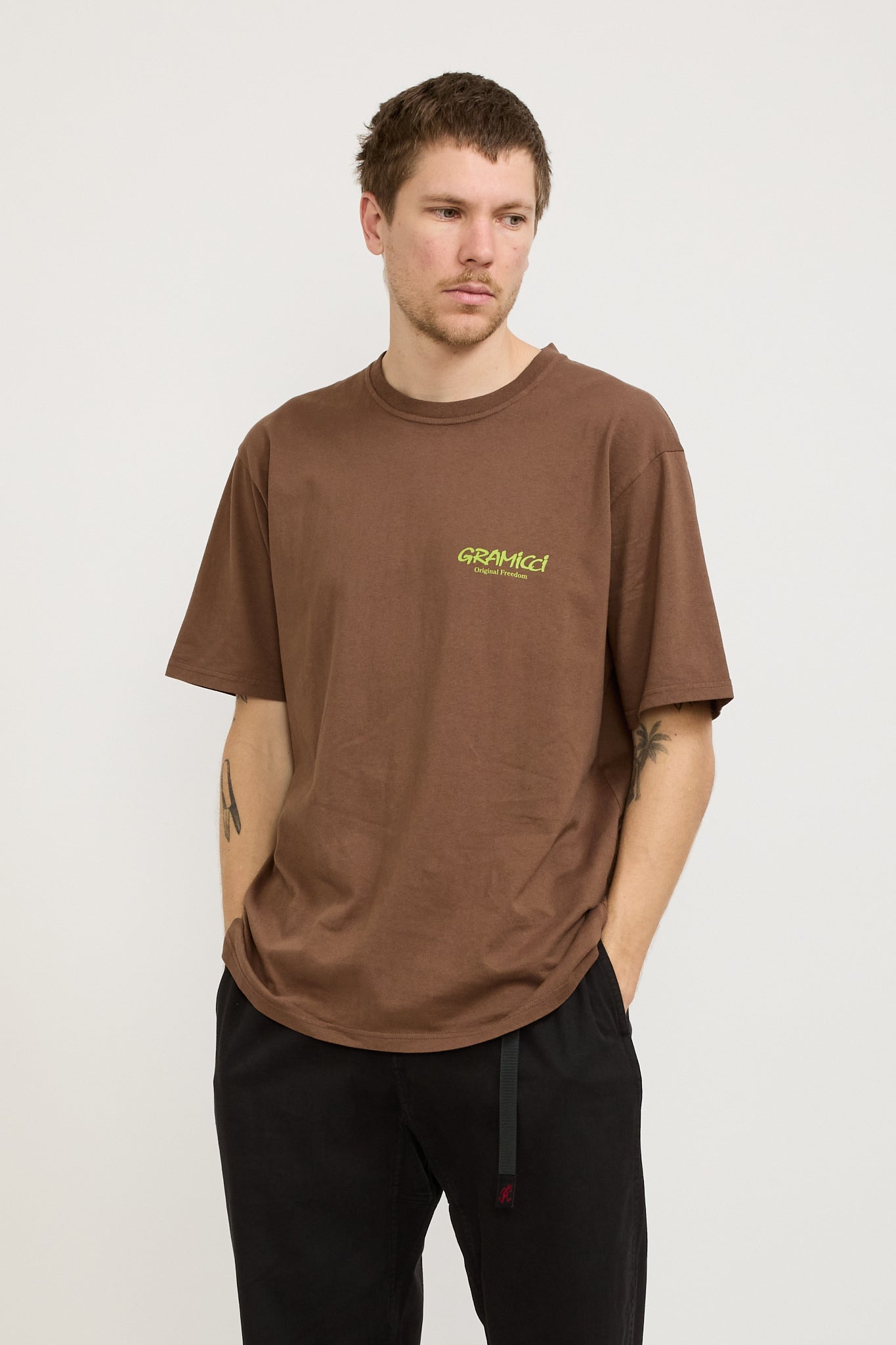 Gramicci | Original Freedom Tee Pigment Brown | Maplestore