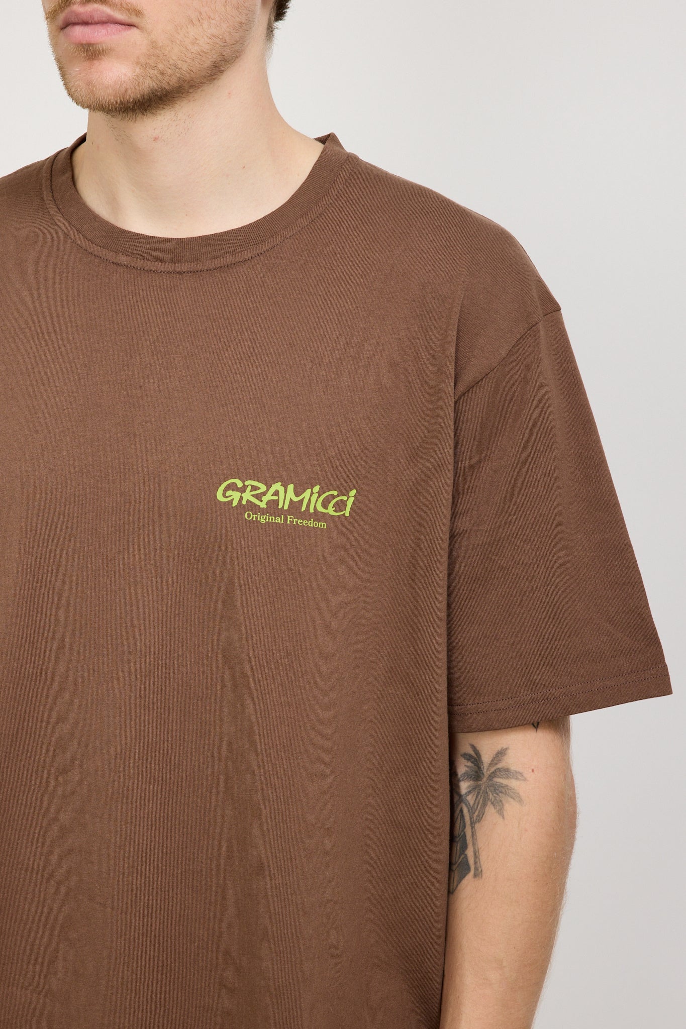 Gramicci | Original Freedom Tee Pigment Brown | Maplestore