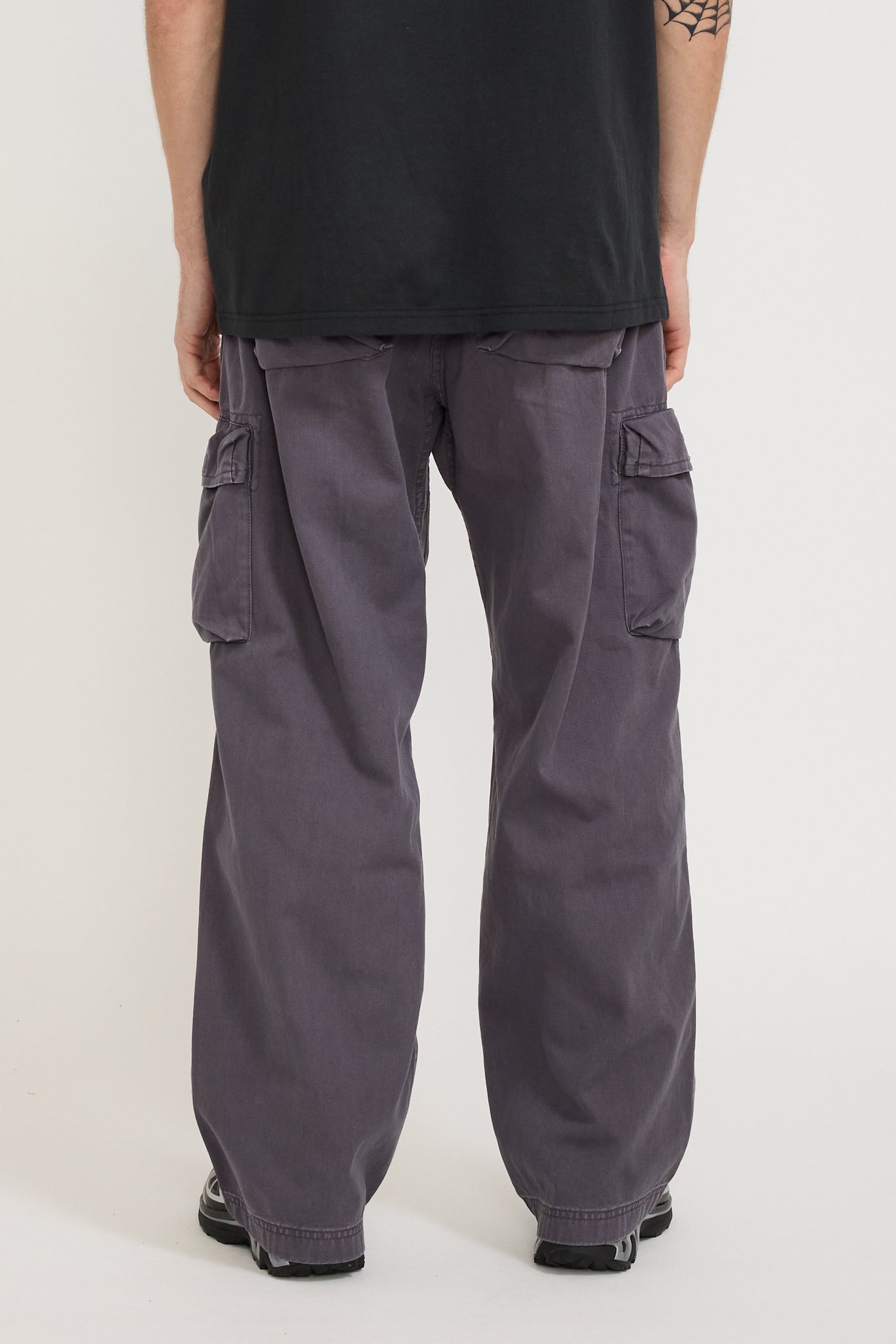 Gramicci | Rig Cargo Pant Pigment Grape | Maplestore