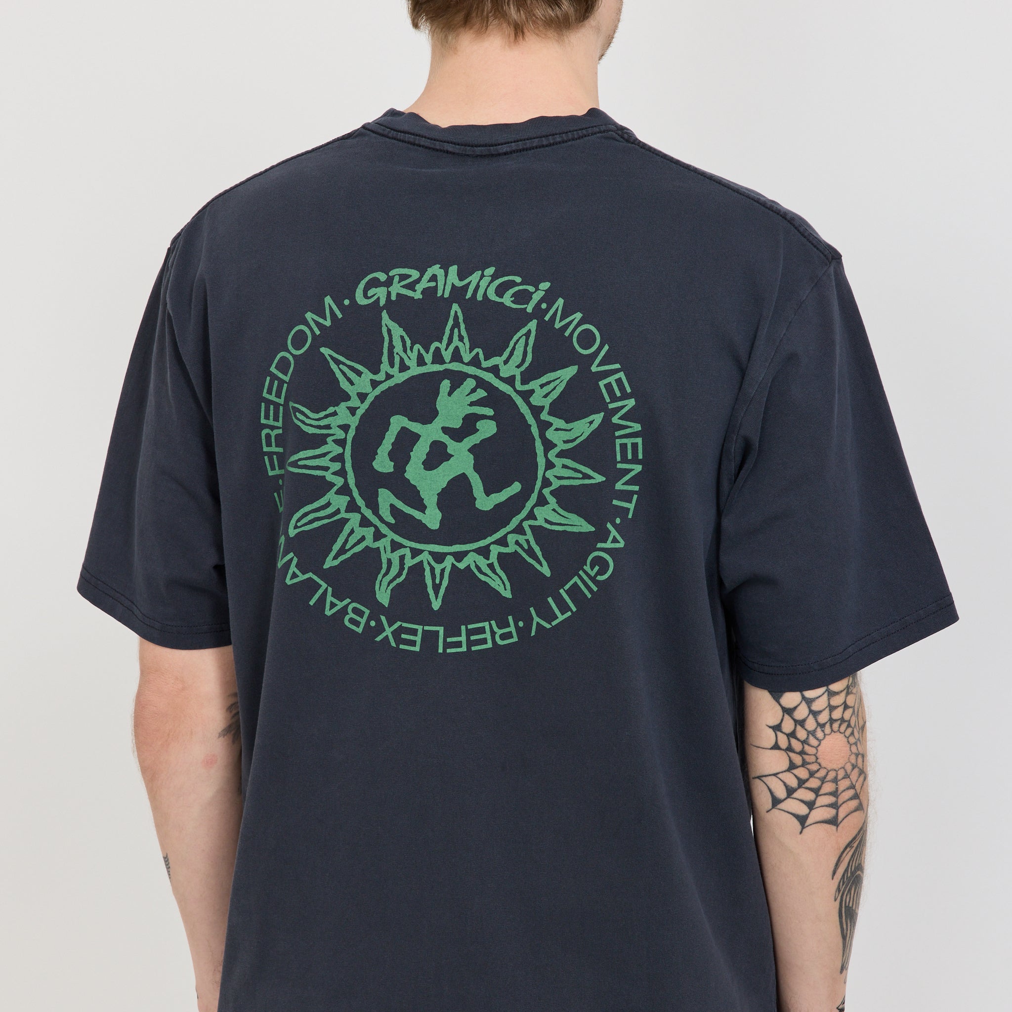 Sun Tee Navy Pigment