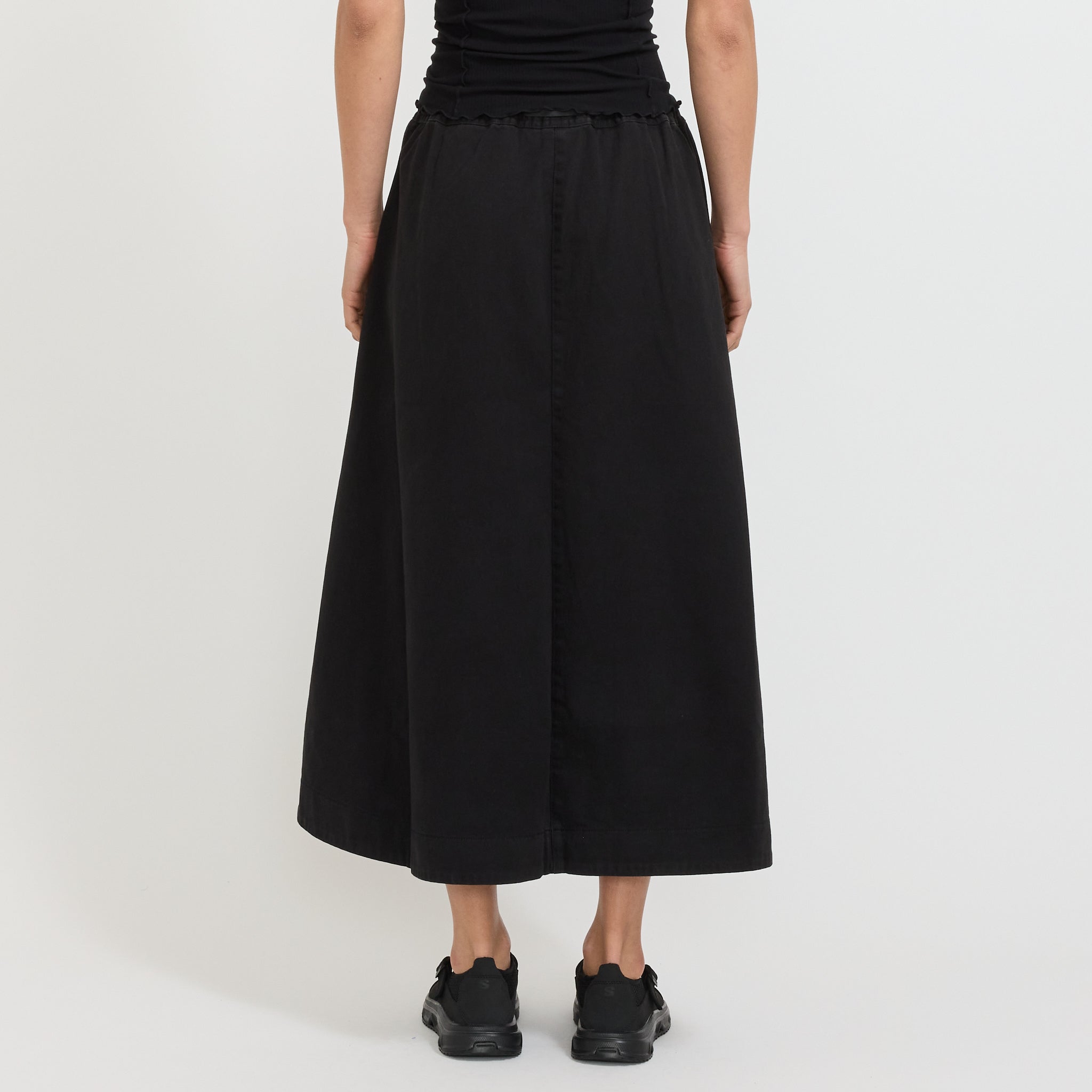 Gramicci | Talecut Skirt Black | Maplestore