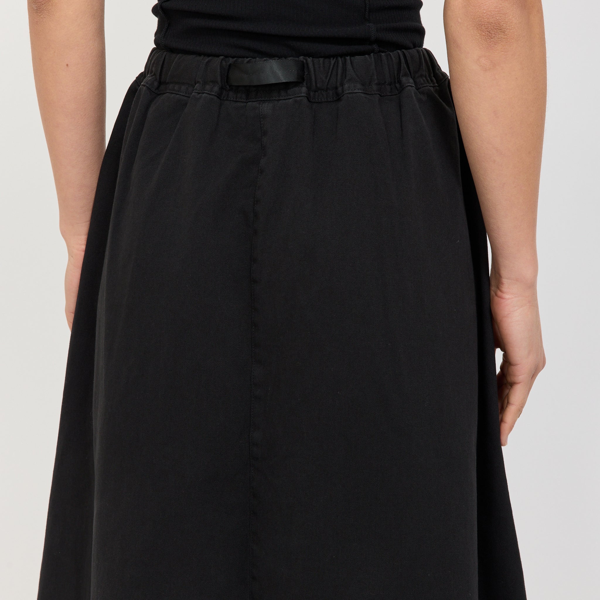 Gramicci | Talecut Skirt Black | Maplestore