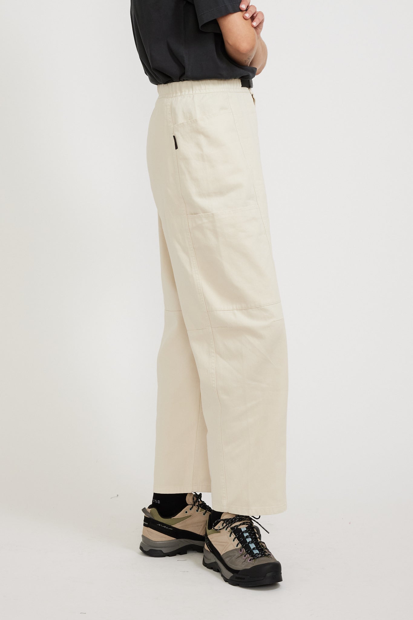 Gramicci | Women's Voyager Pant Greige | Maplestore