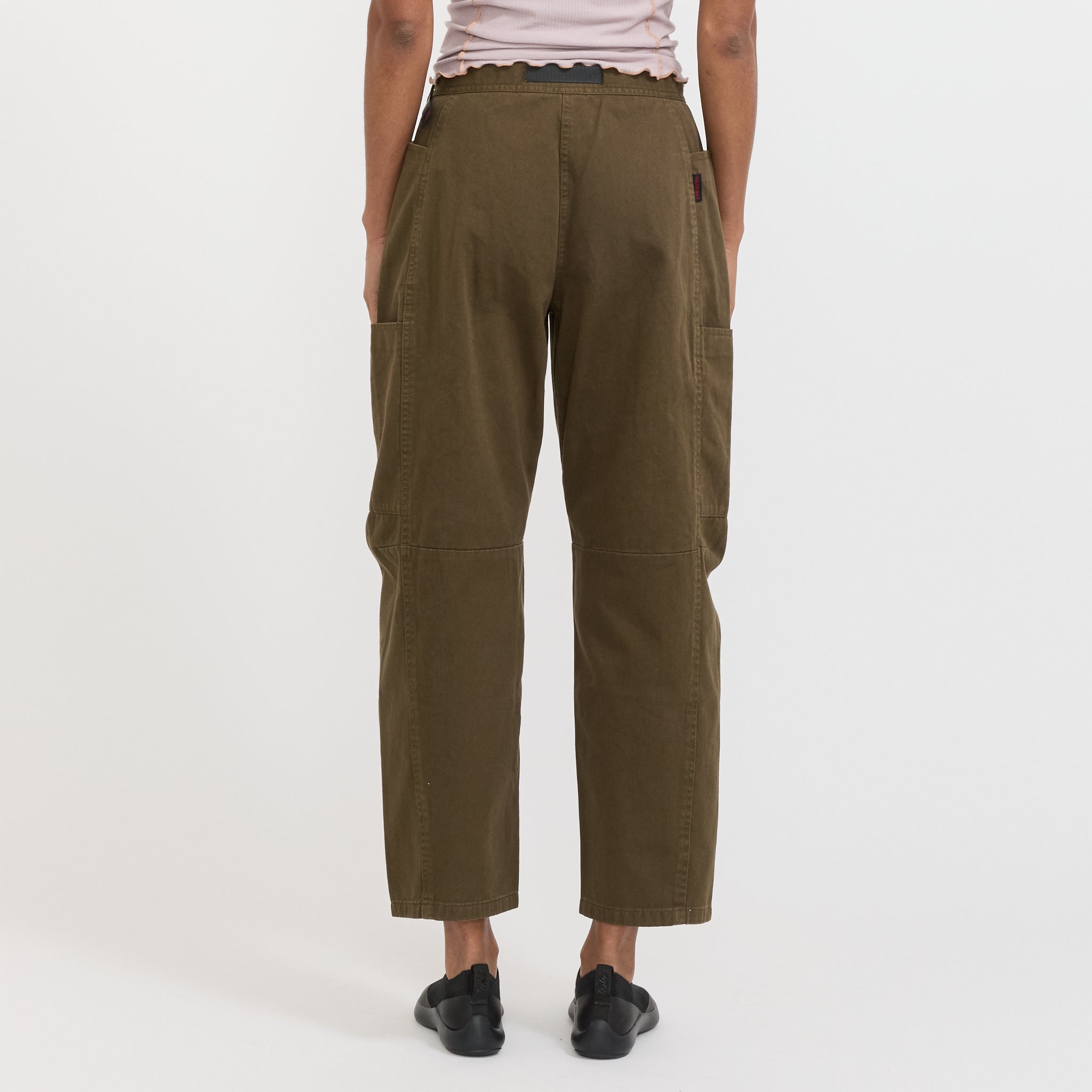 Gramicci | Women's Voyager Pant Bark Pigment | Maplestore