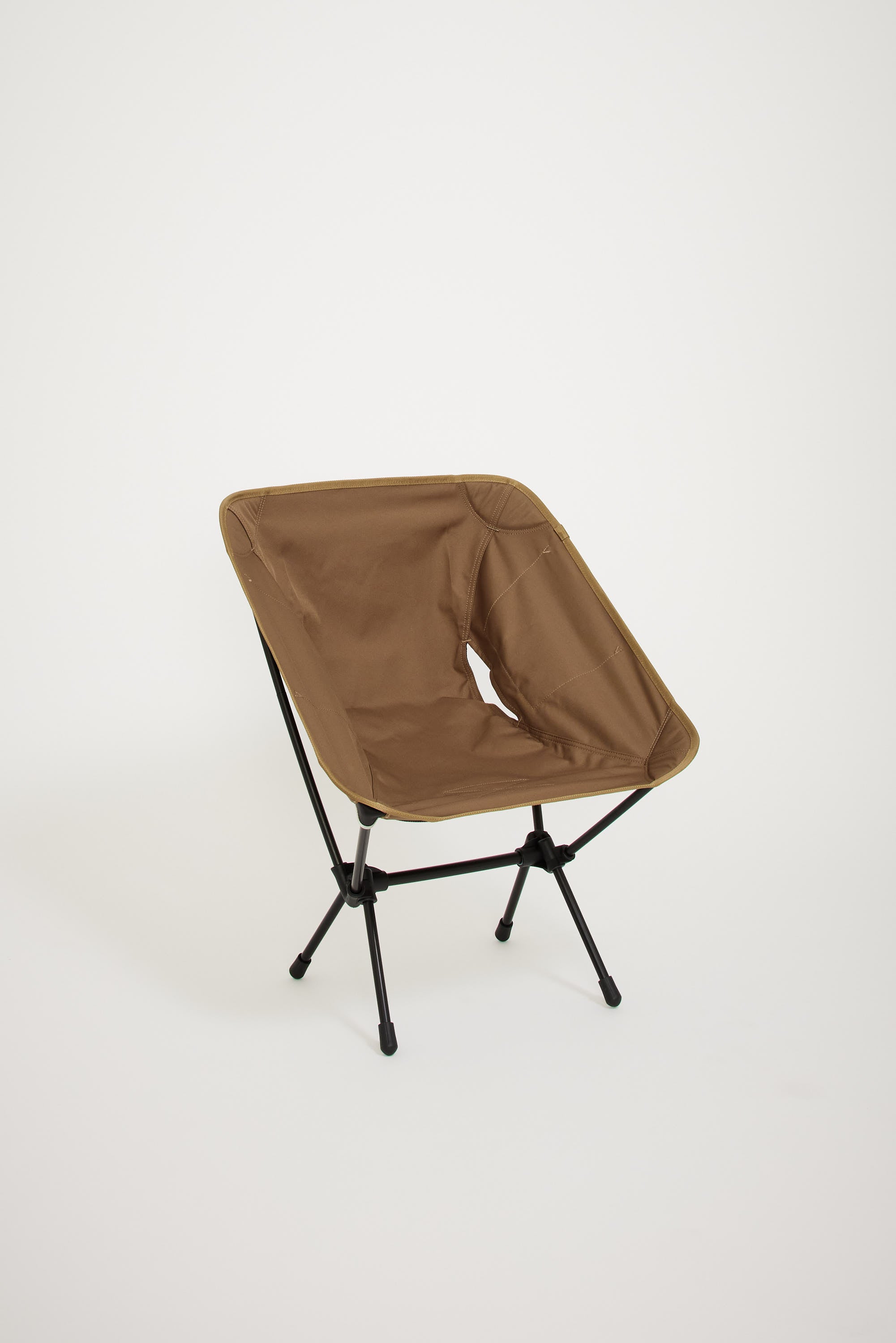 Helinox | Tactical Chair One Coyote Tan/Black | Maplestore