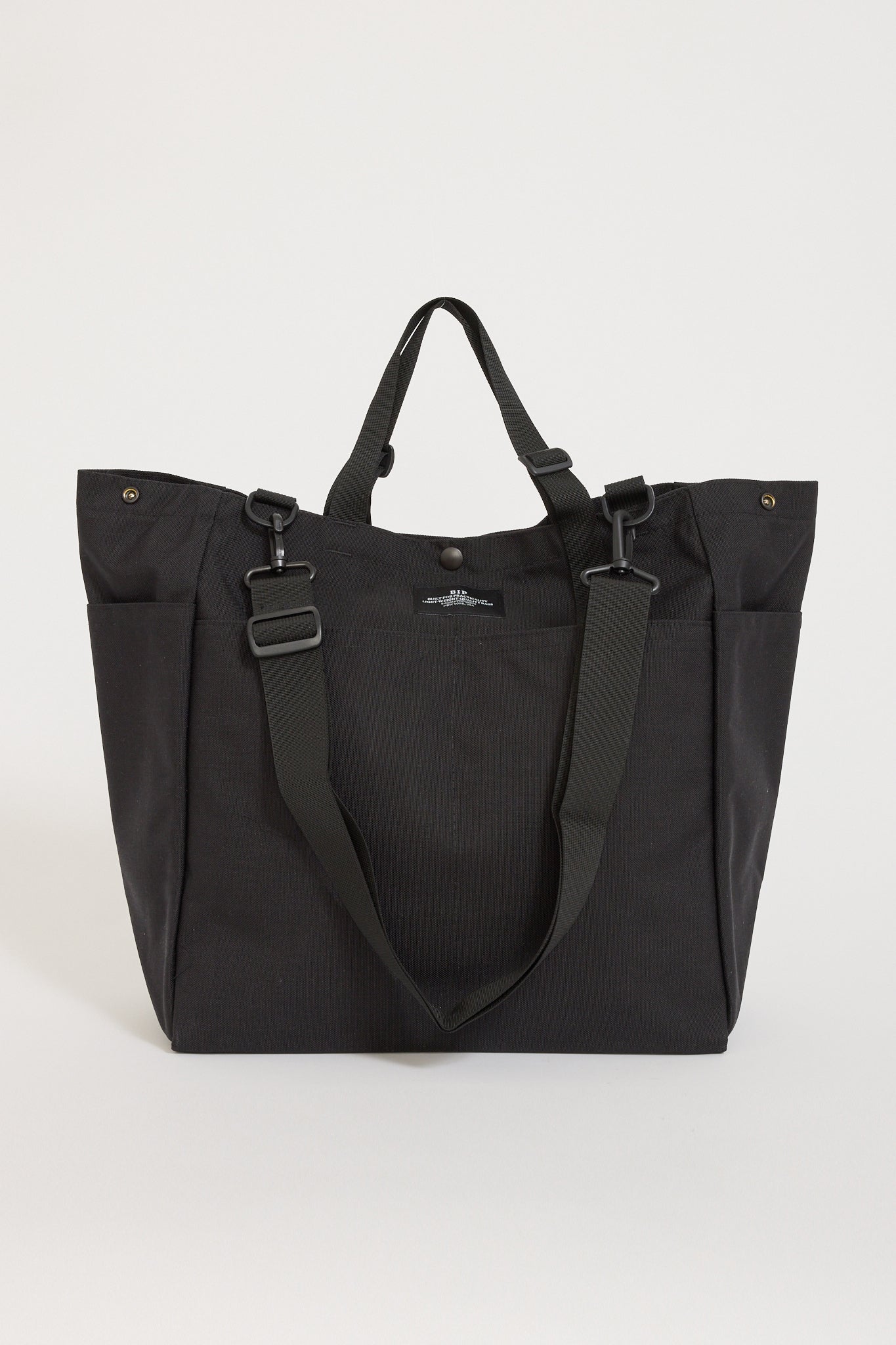 Bags In Progress | Carry-All Beach Bag Black | Maplestore