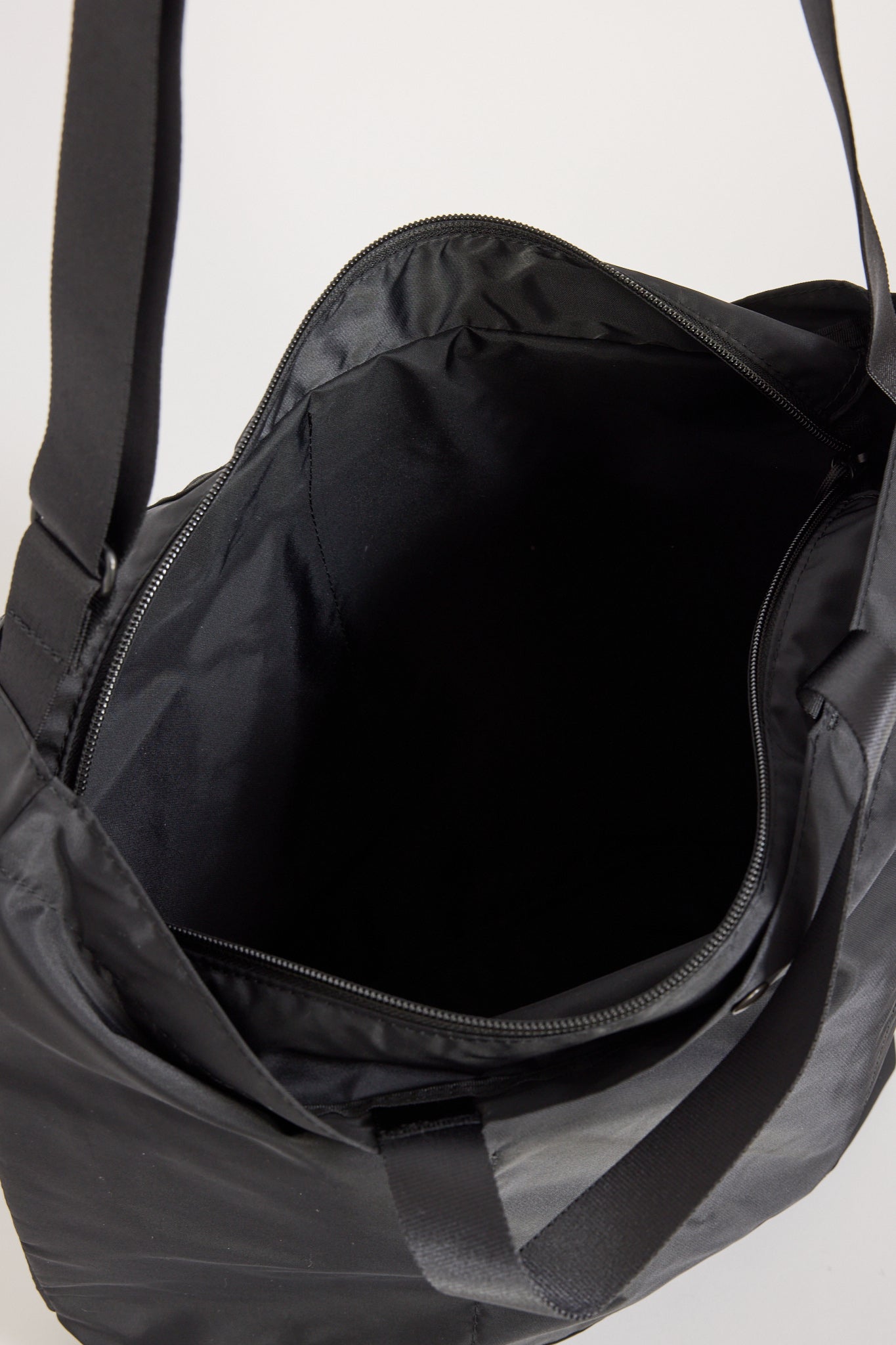 Bags In Progress | New York Tote Medium Black | Maplestore