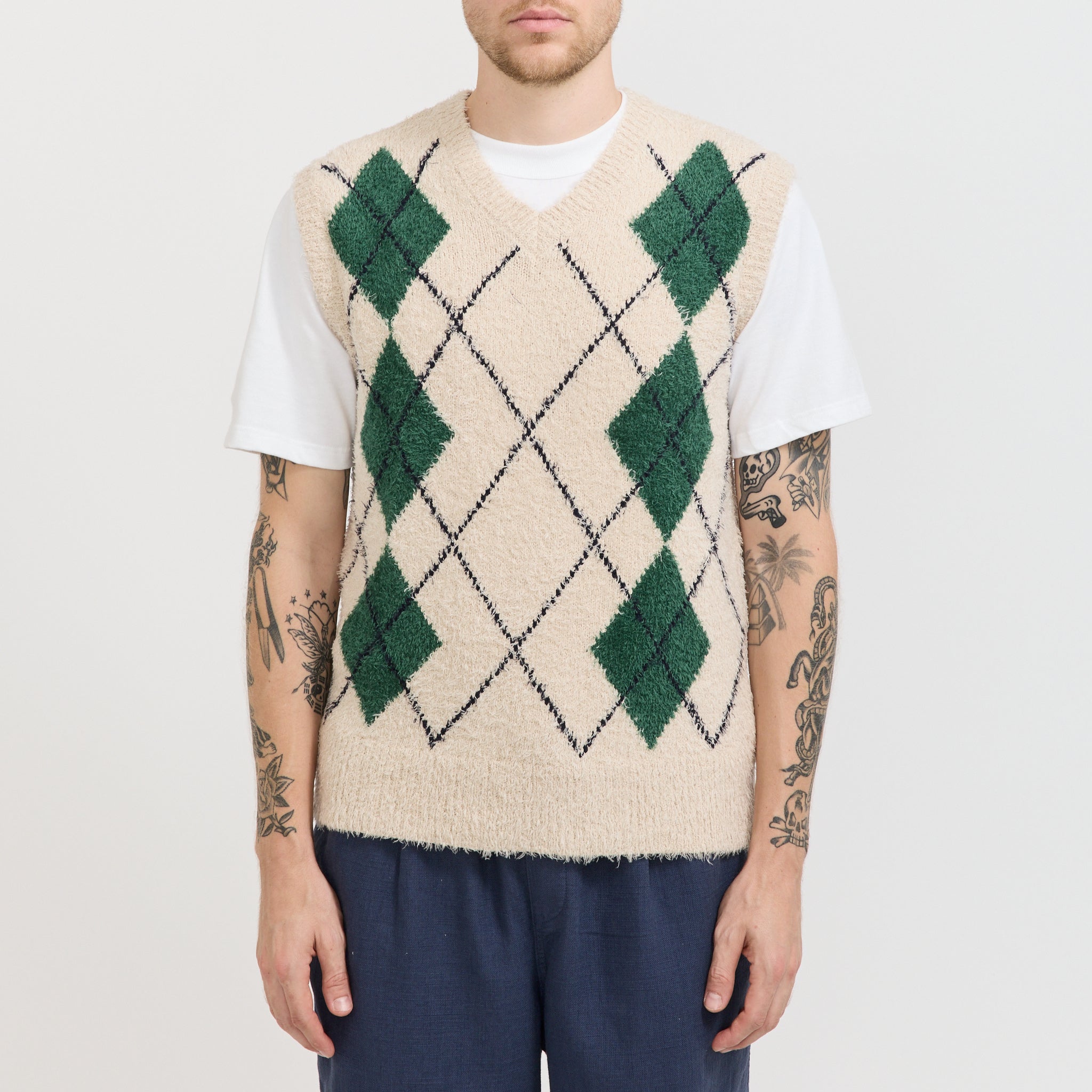 Kestin | Carron Argyle Vest Ecru | Maplestore