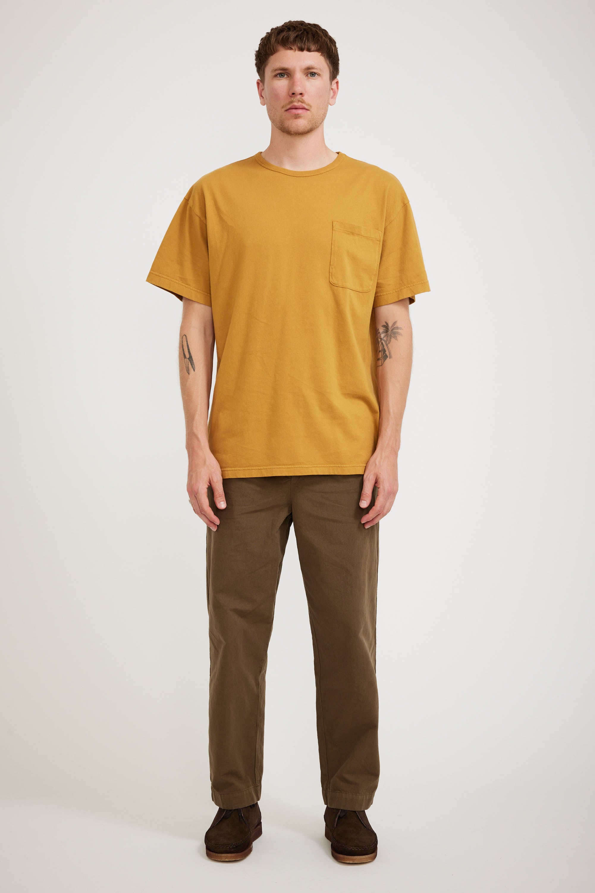 Kestin | Fly Tee in Dark Ochre | Maplestore