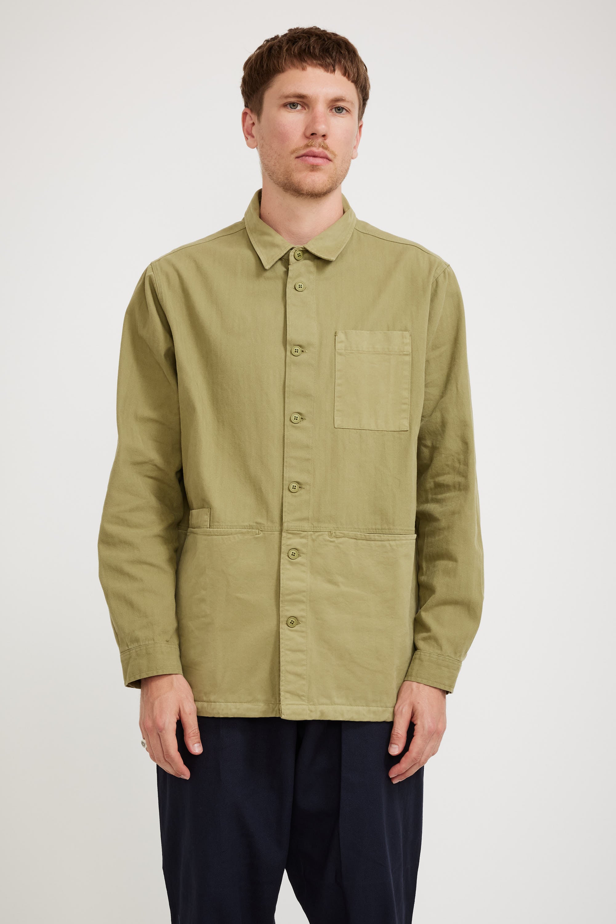 Kestin | Rosyth Overshirt in Light Military | Maplestore