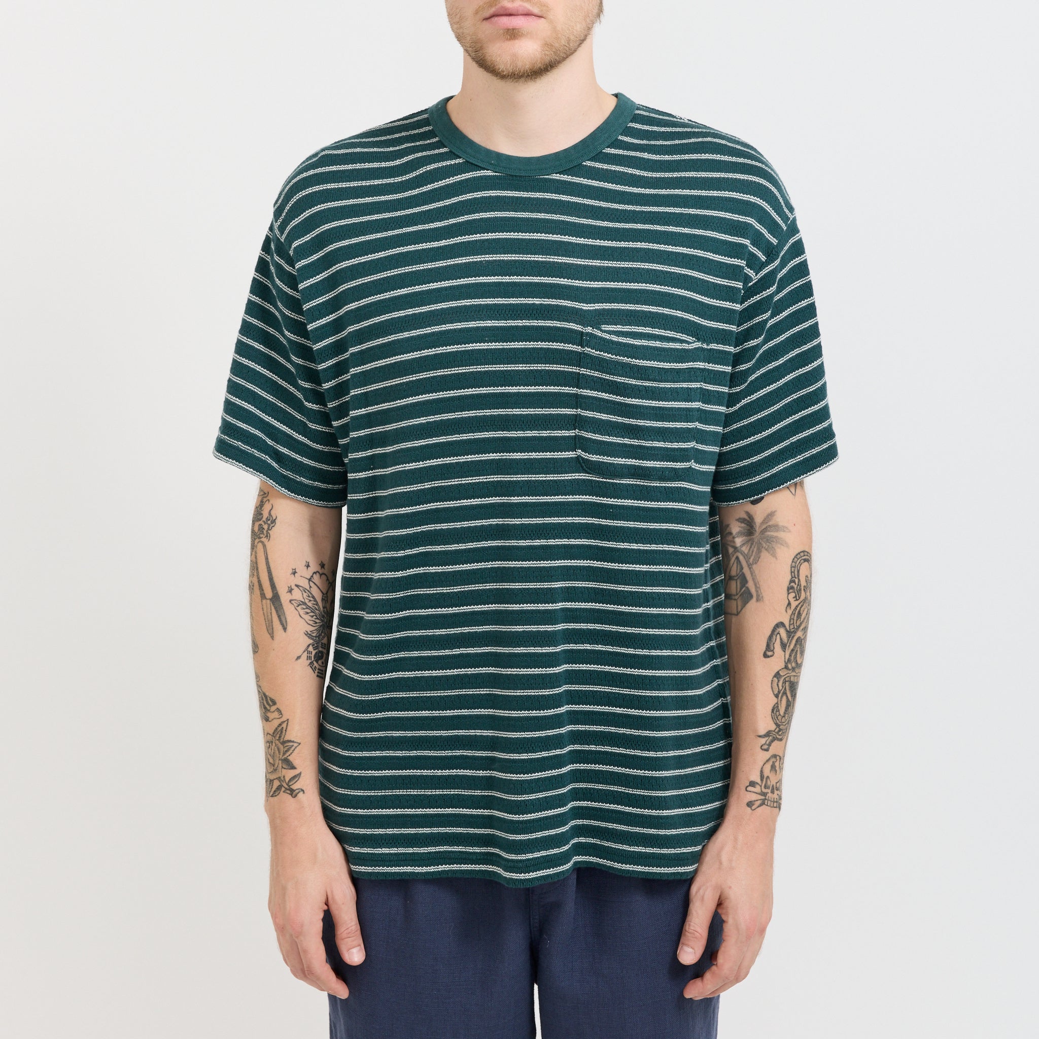 Kestin | Fly T-Shirt Green/Ecru Knitted Stripe | Maplestore