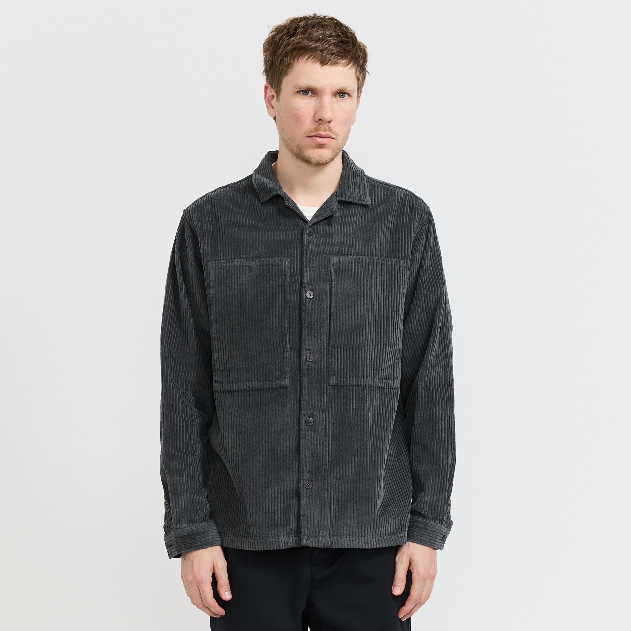 Kestin | Durno Overshirt Corduroy Charcoal | Maplestore