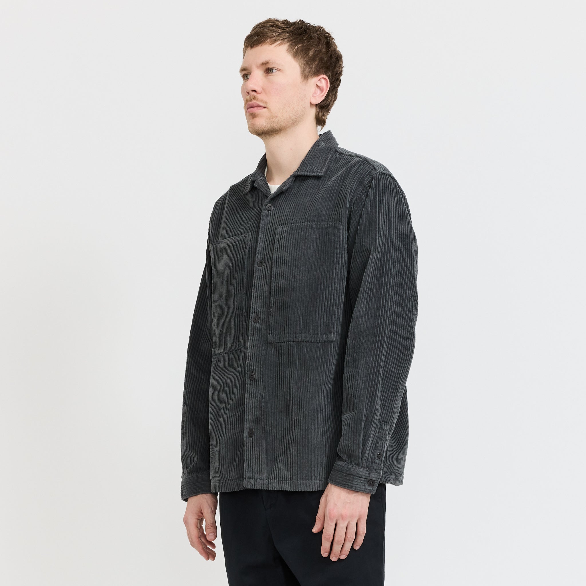 Kestin | Durno Overshirt Corduroy Charcoal | Maplestore