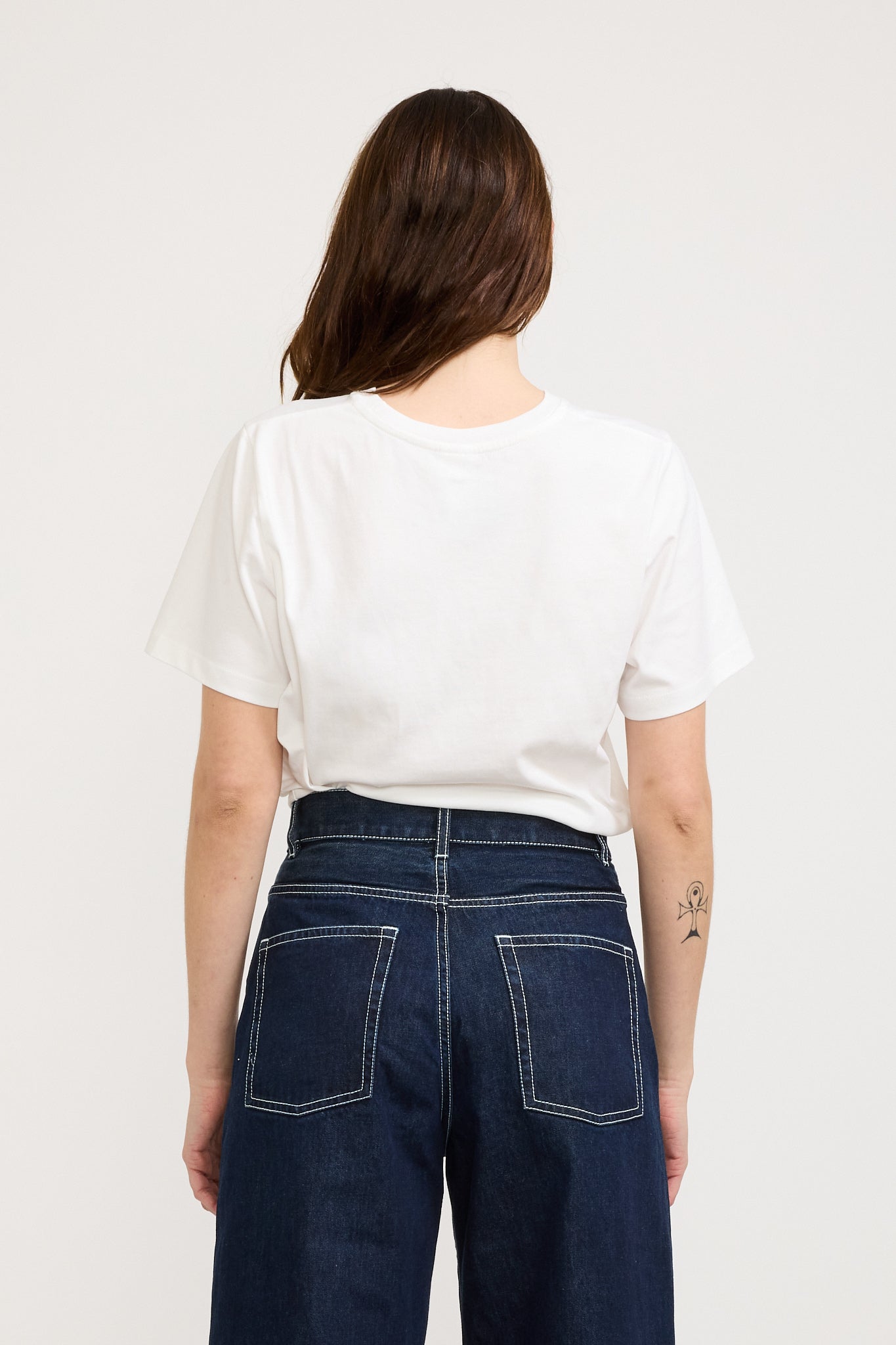 Kowtow | Classic Tee White | Maplestore