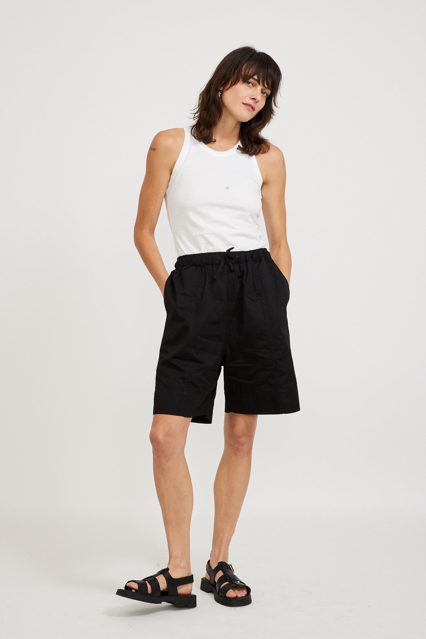 Kowtow | Fragment Shorts Black | Maplestore