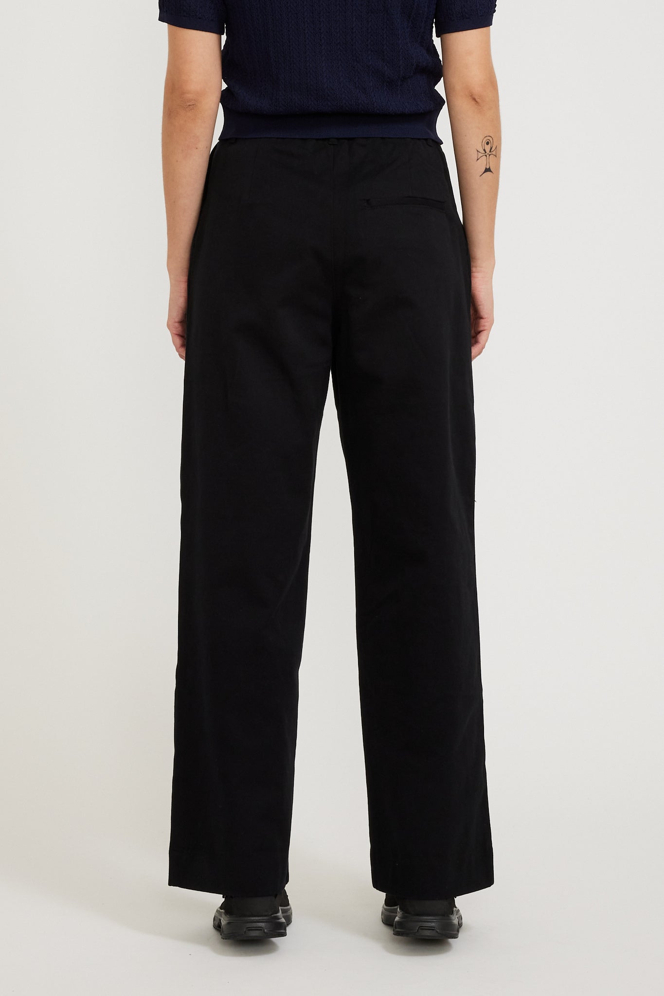 Kowtow | Franz Pant Black | Maplestore