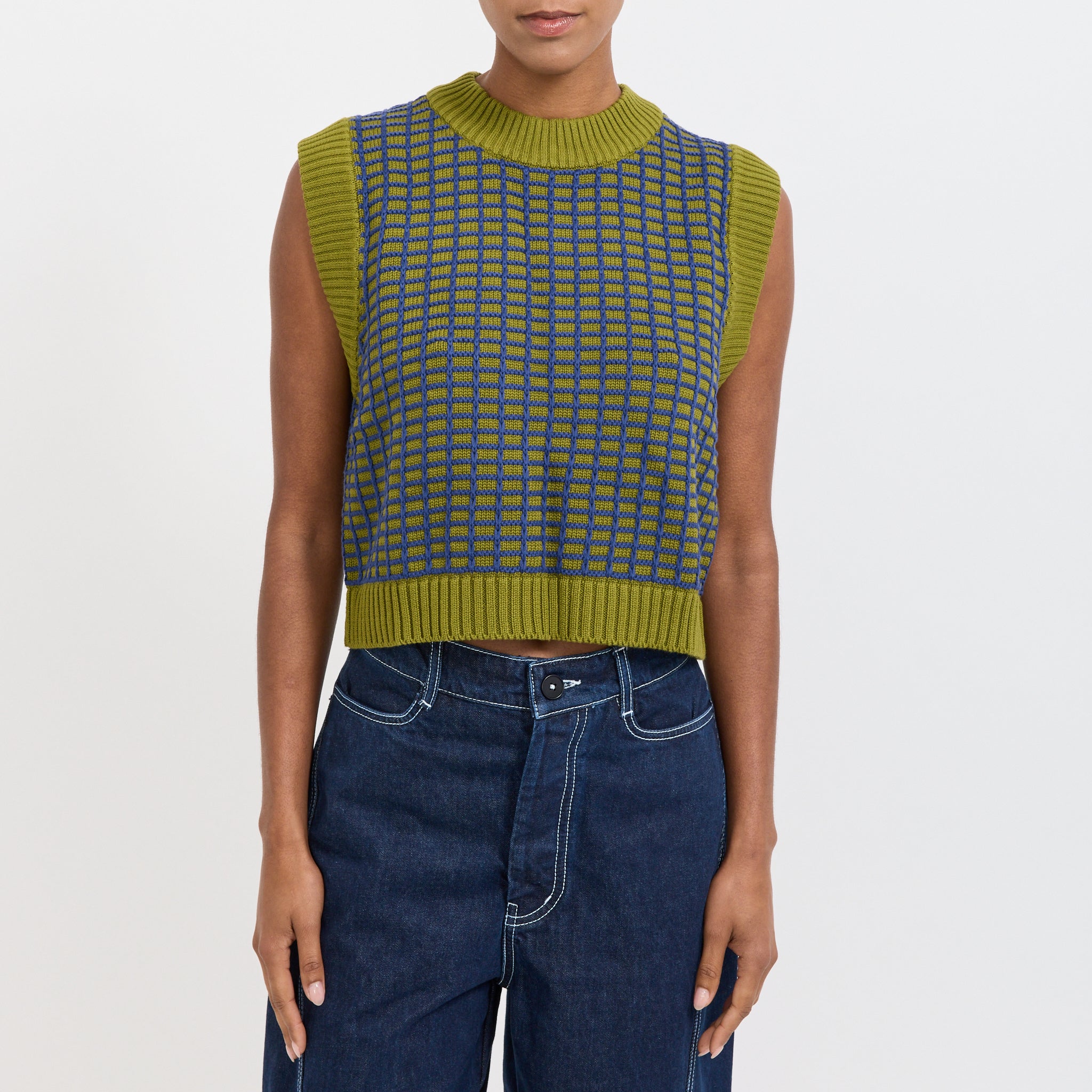 Grid Vest Field