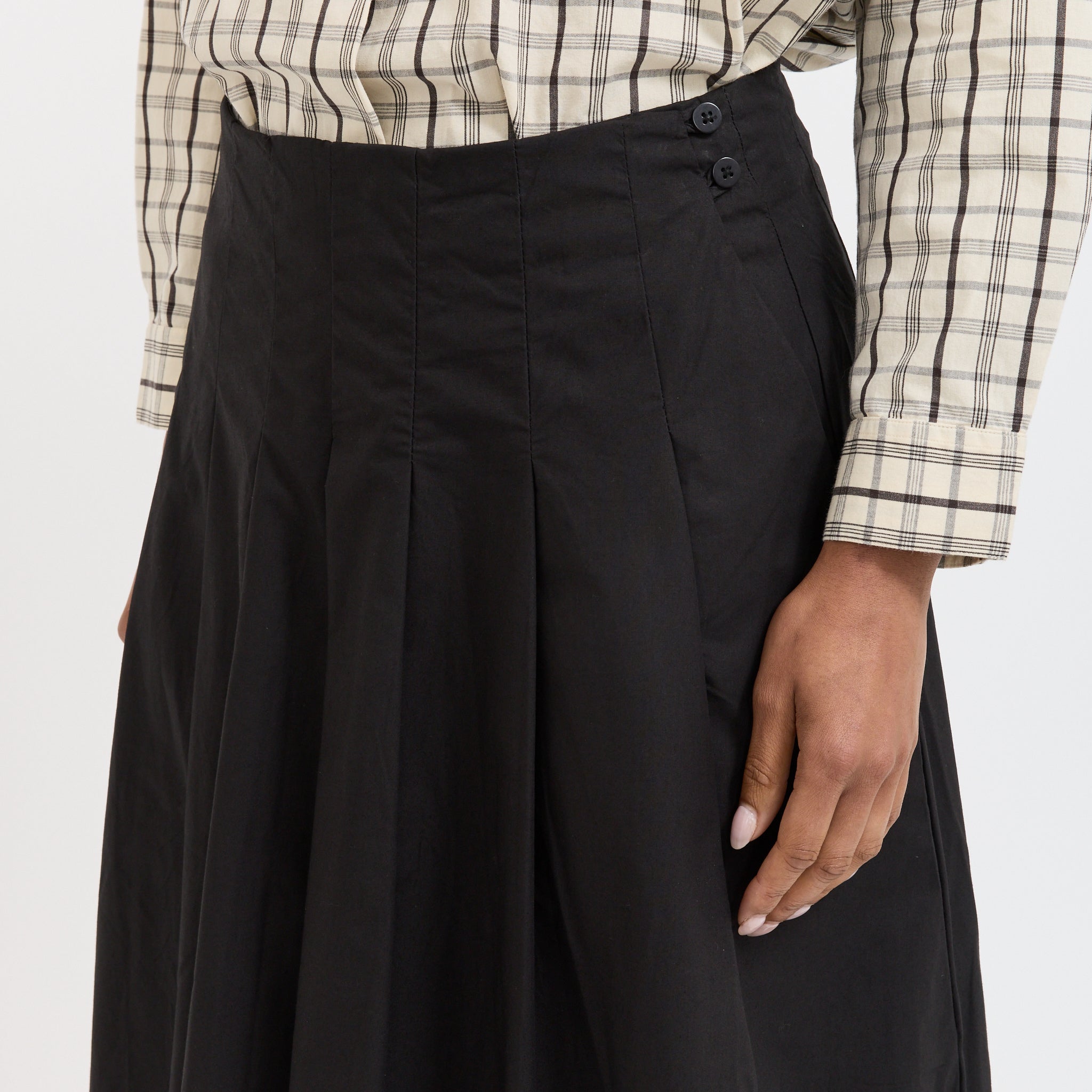 Kowtow | Pleater Skirt Black | Maplestore