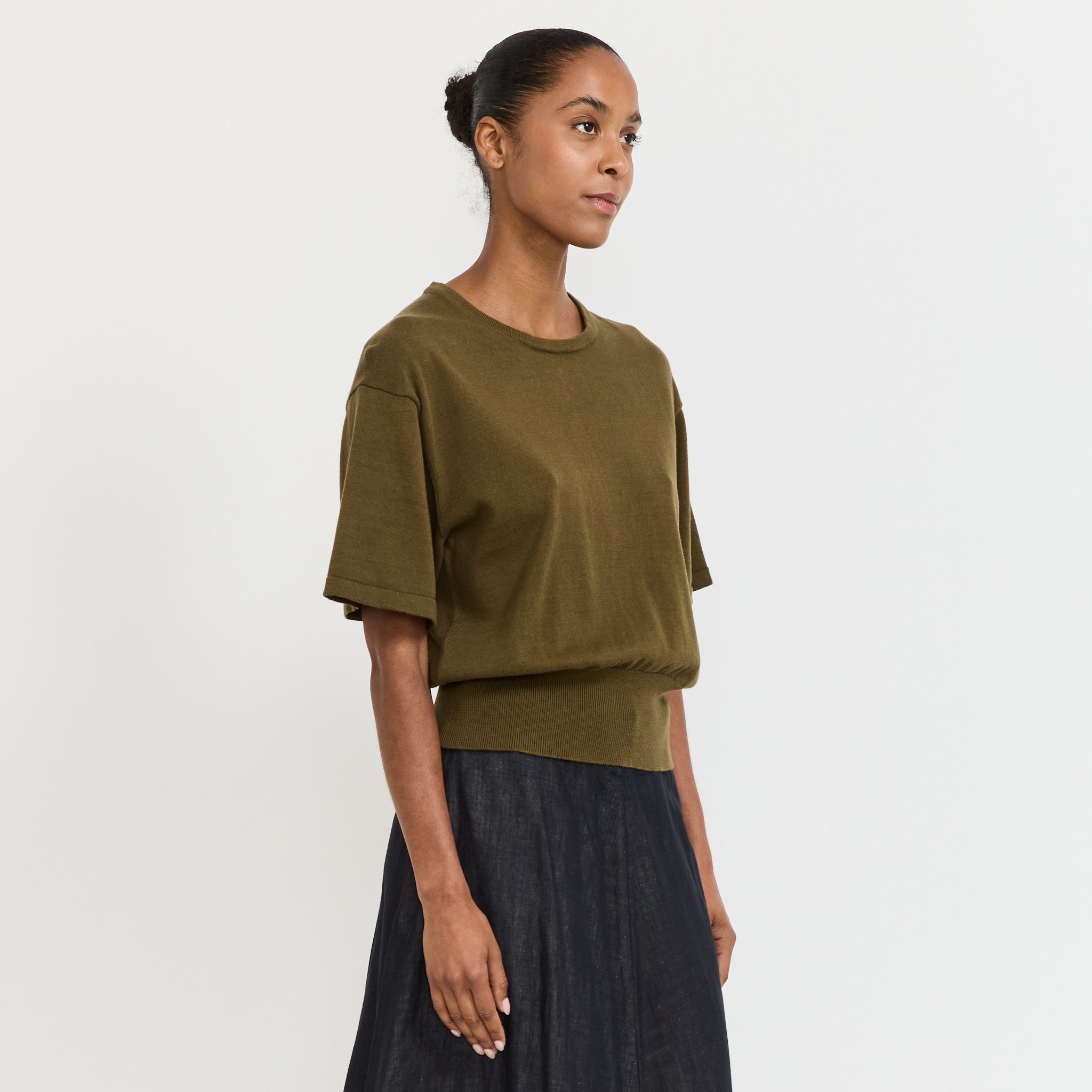 Silhouette Top Ivy