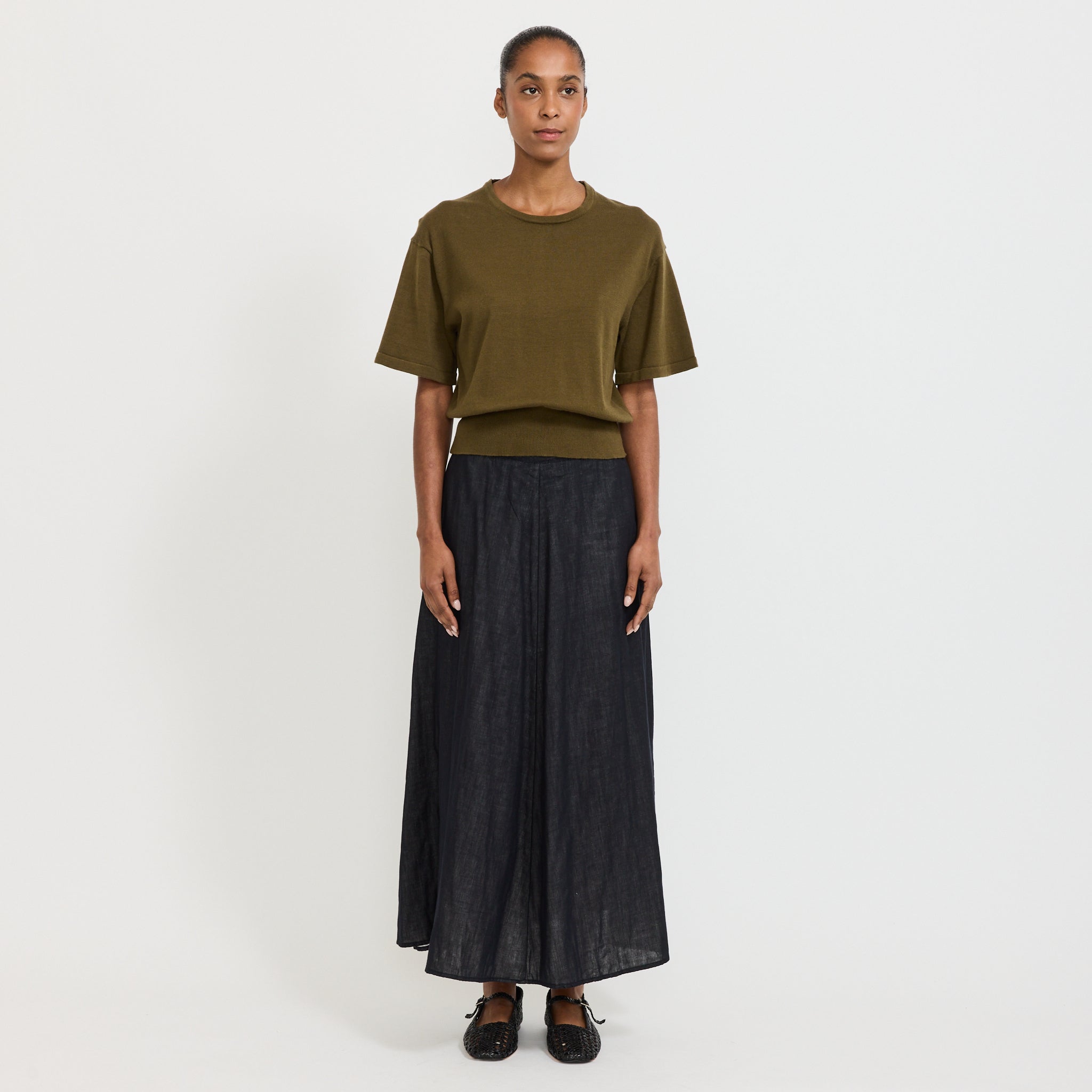 Silhouette Top Ivy