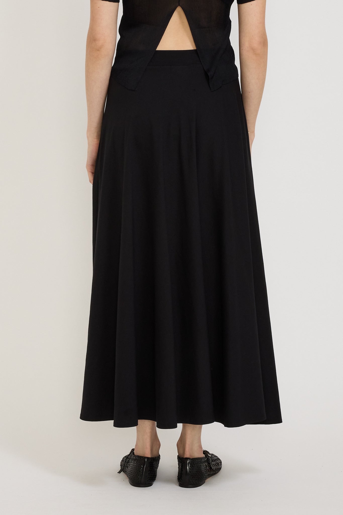 Kowtow | Sphere Skirt Black | Maplestore