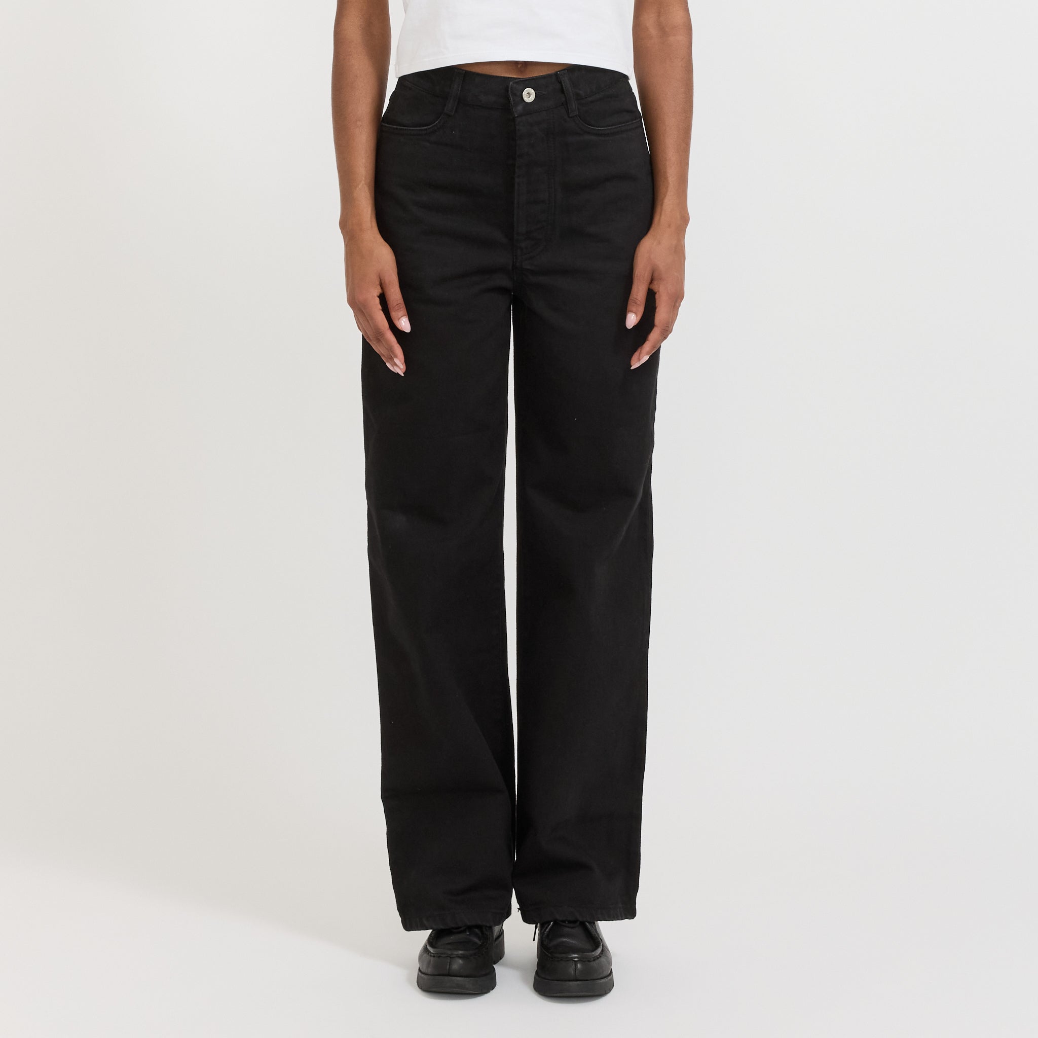 Kowtow | Straight Leg Jeans Black Denim | Maplestore