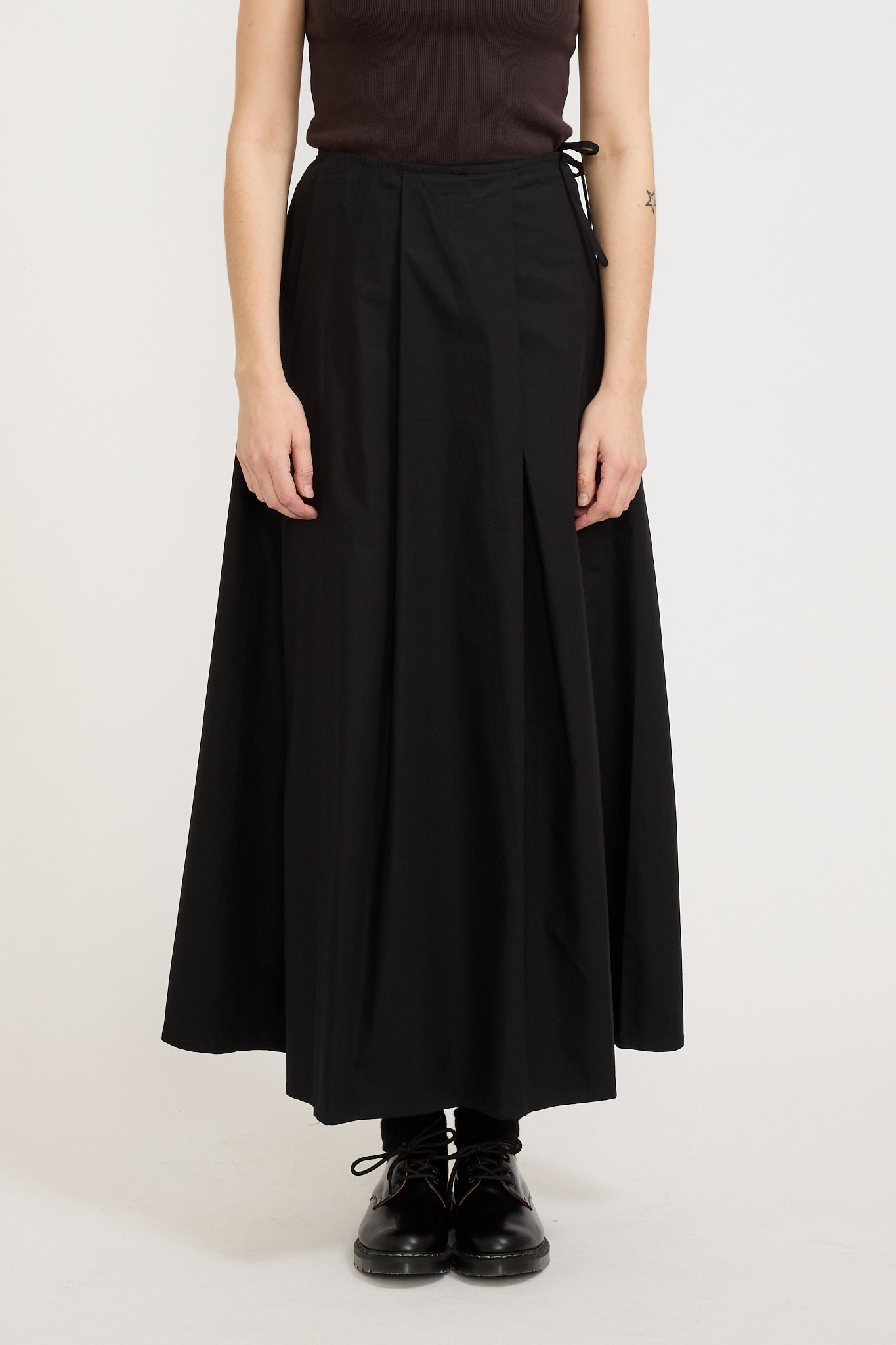 Kowtow | Valley Skirt Black | Maplestore