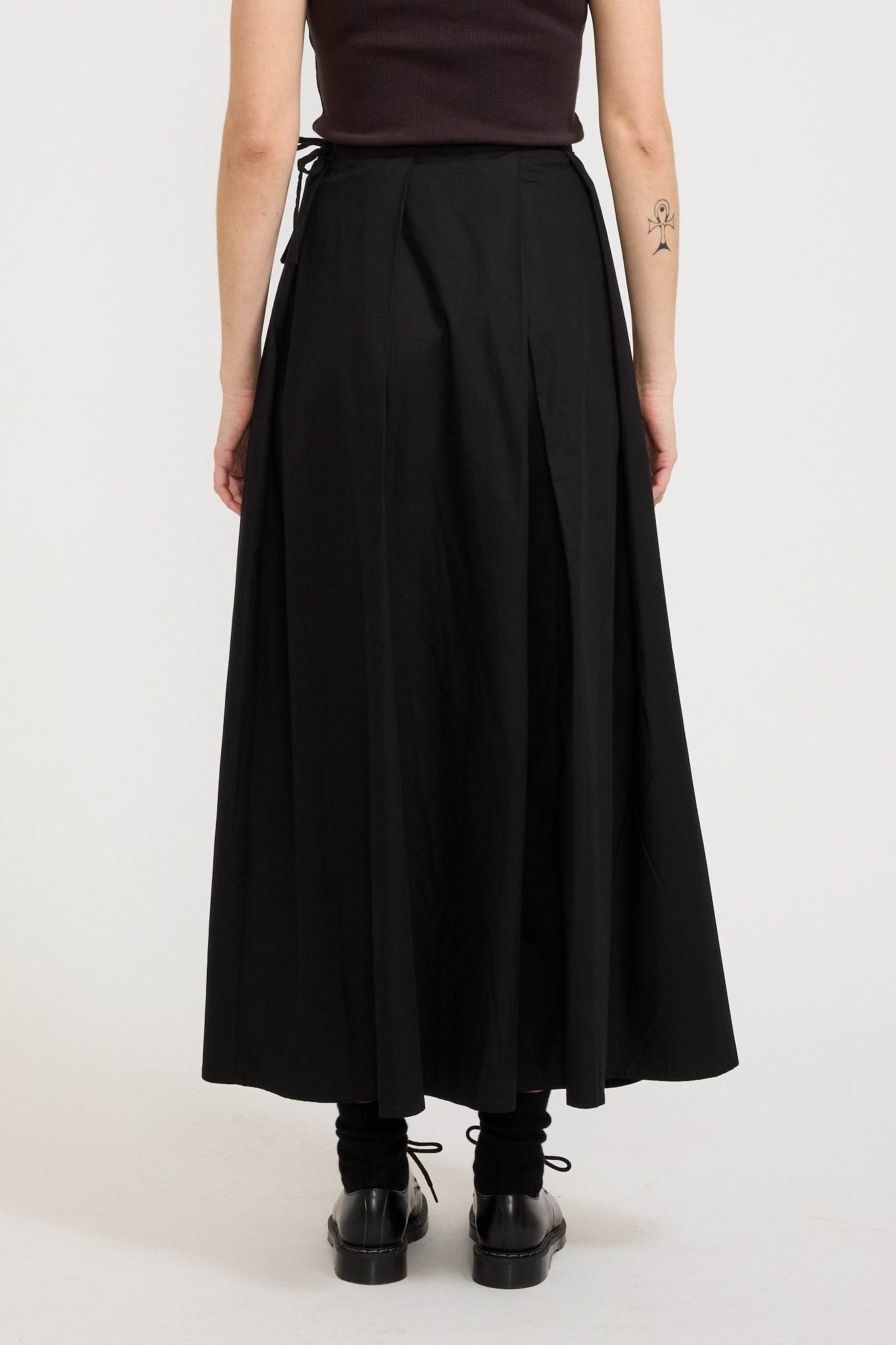 Kowtow | Valley Skirt Black | Maplestore