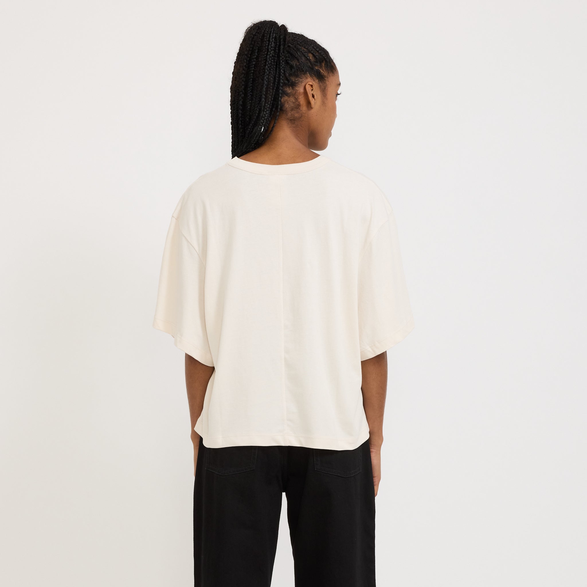 Shadow Tee Whisper