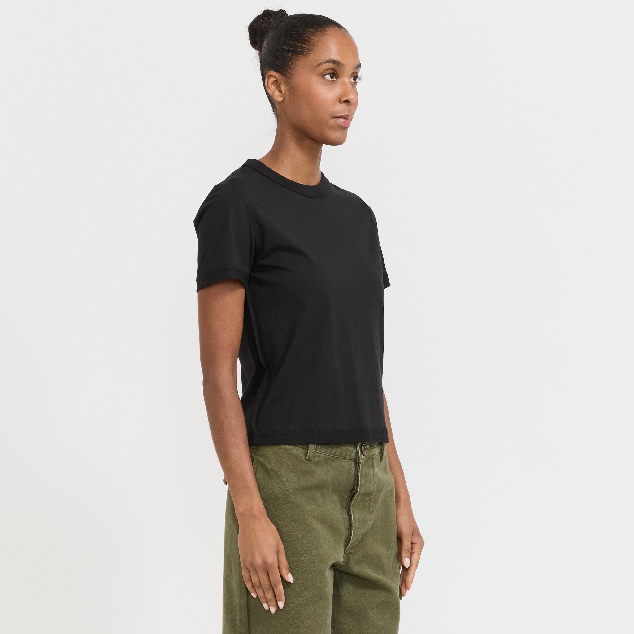 Larriet | Womens Blind Tee Black | Maplestore