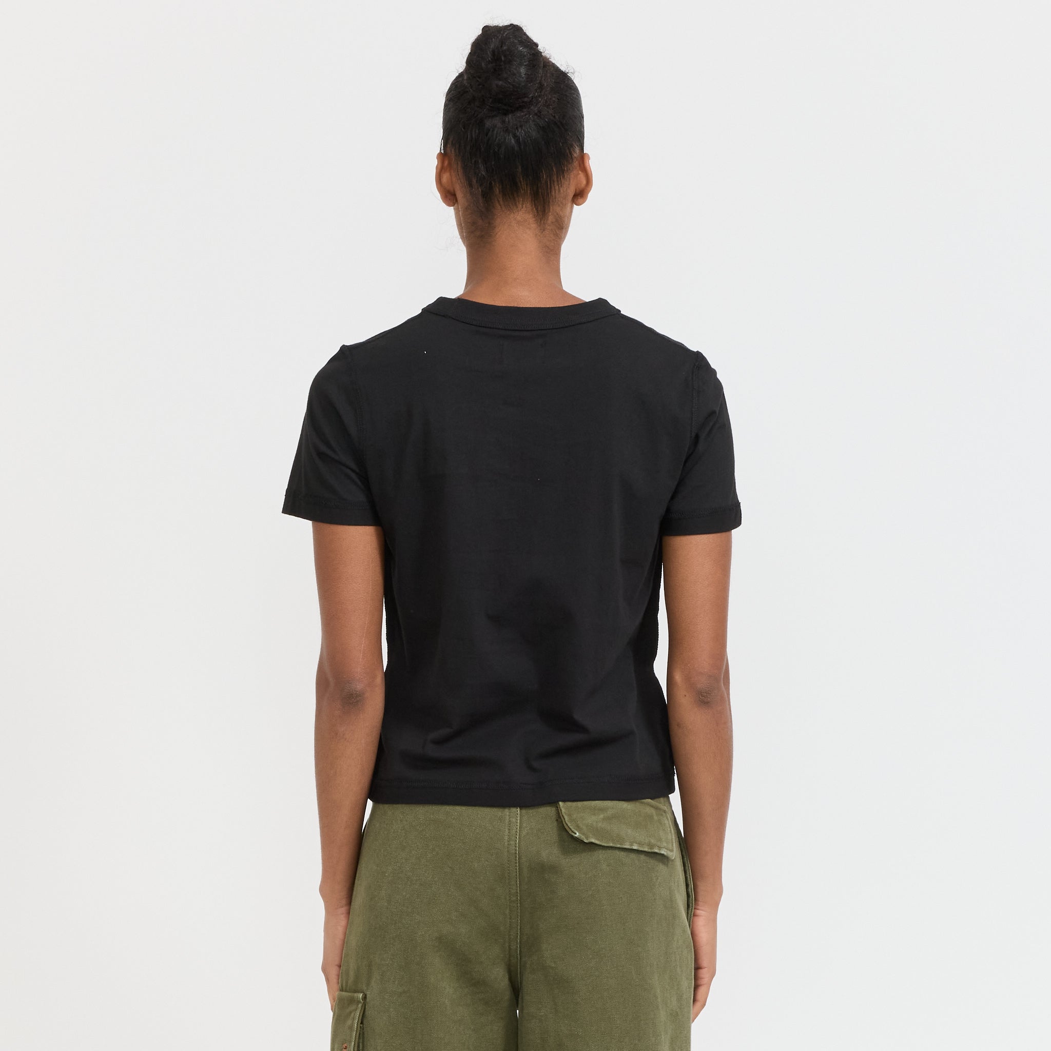 Larriet | Womens Blind Tee Black | Maplestore