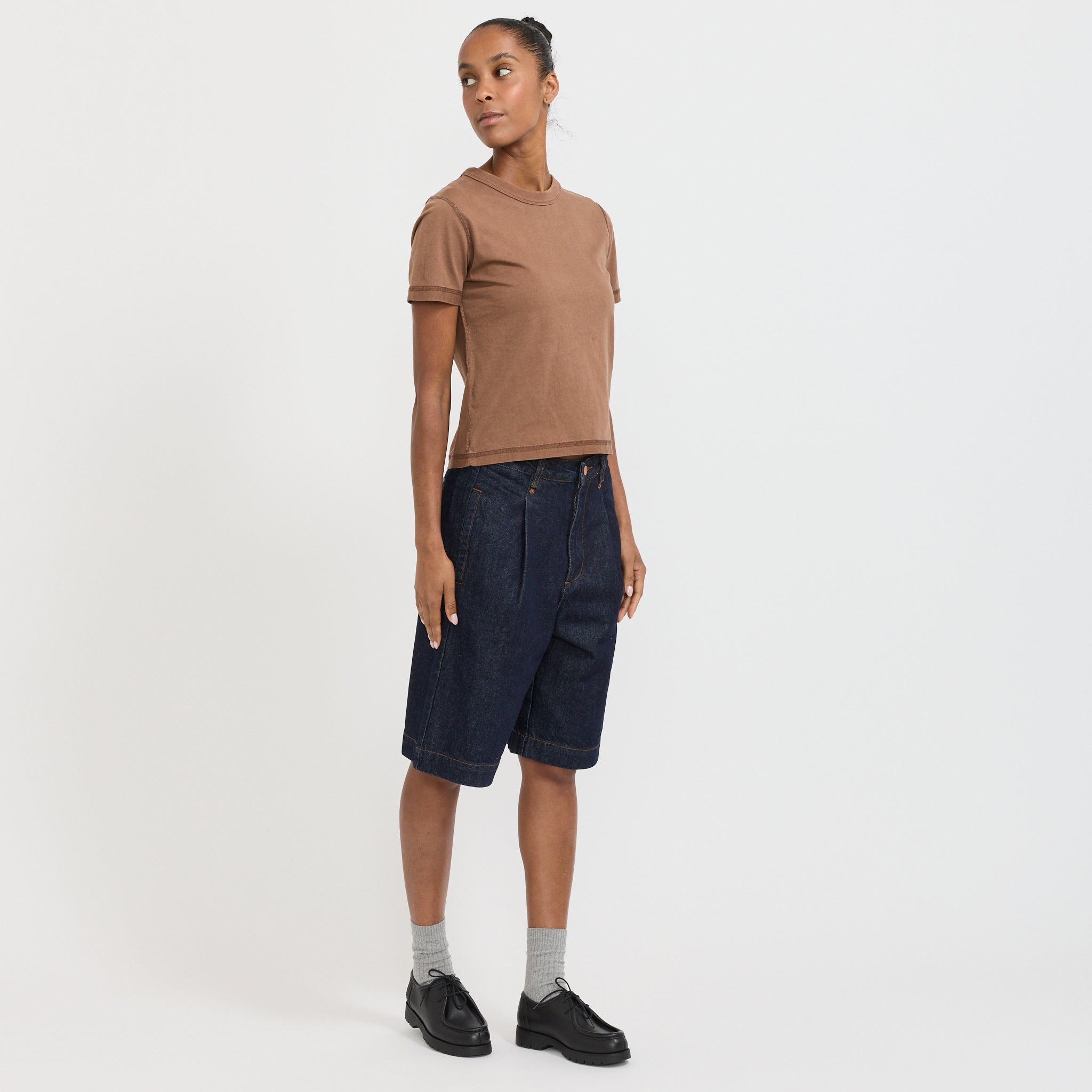 Larriet | Womens Blind Tee Brown | Maplestore