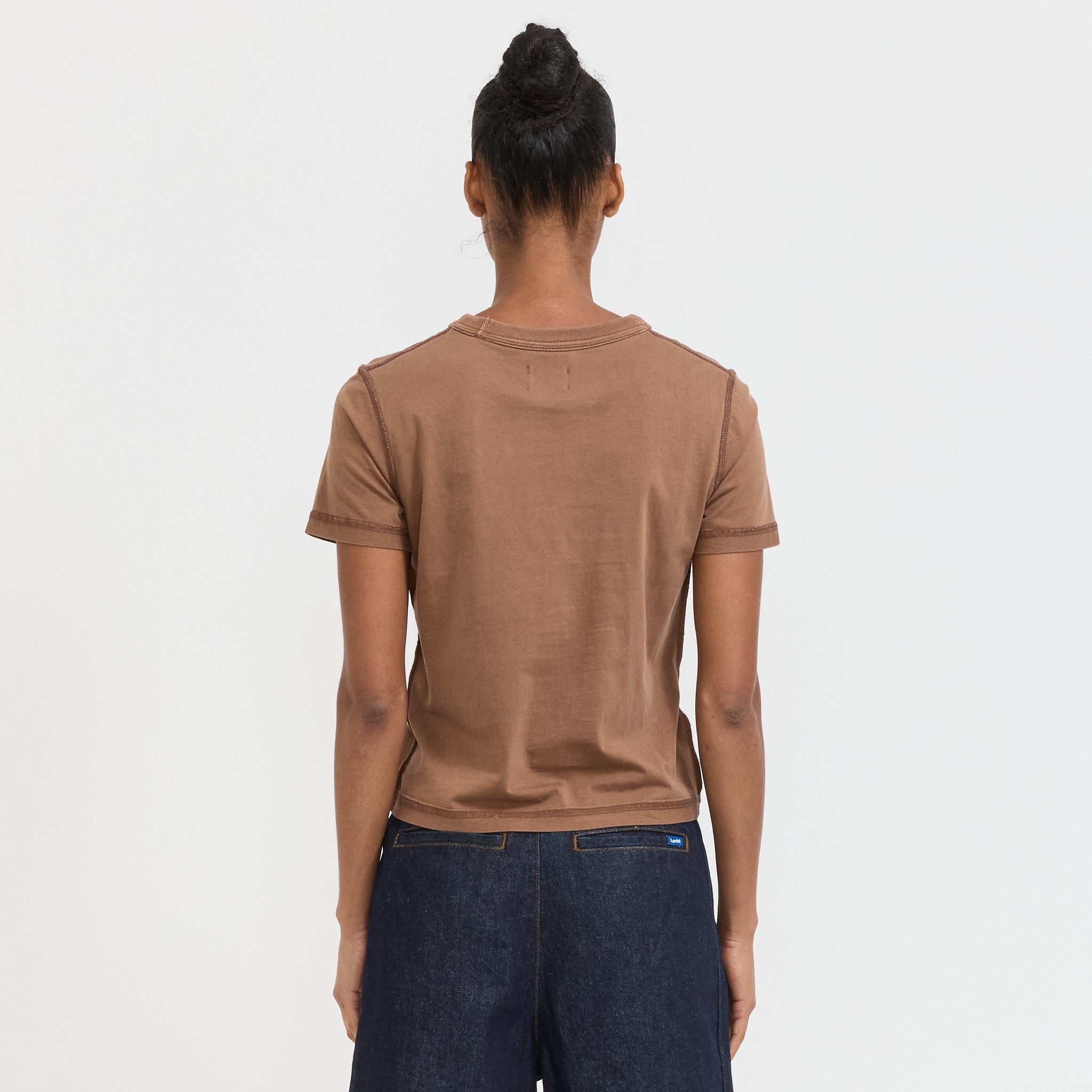 Larriet | Womens Blind Tee Brown | Maplestore